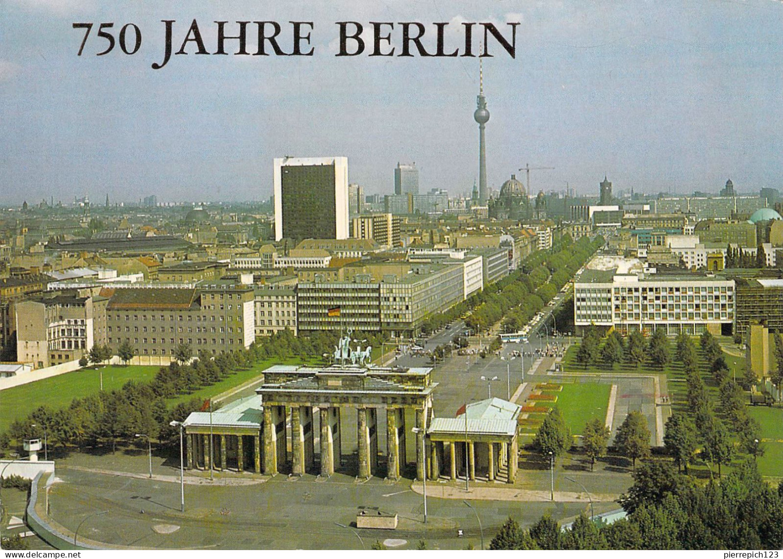 Berlin - Porte De Brandebourg Avec Vue Sur Berlin Est - Porta Di Brandeburgo