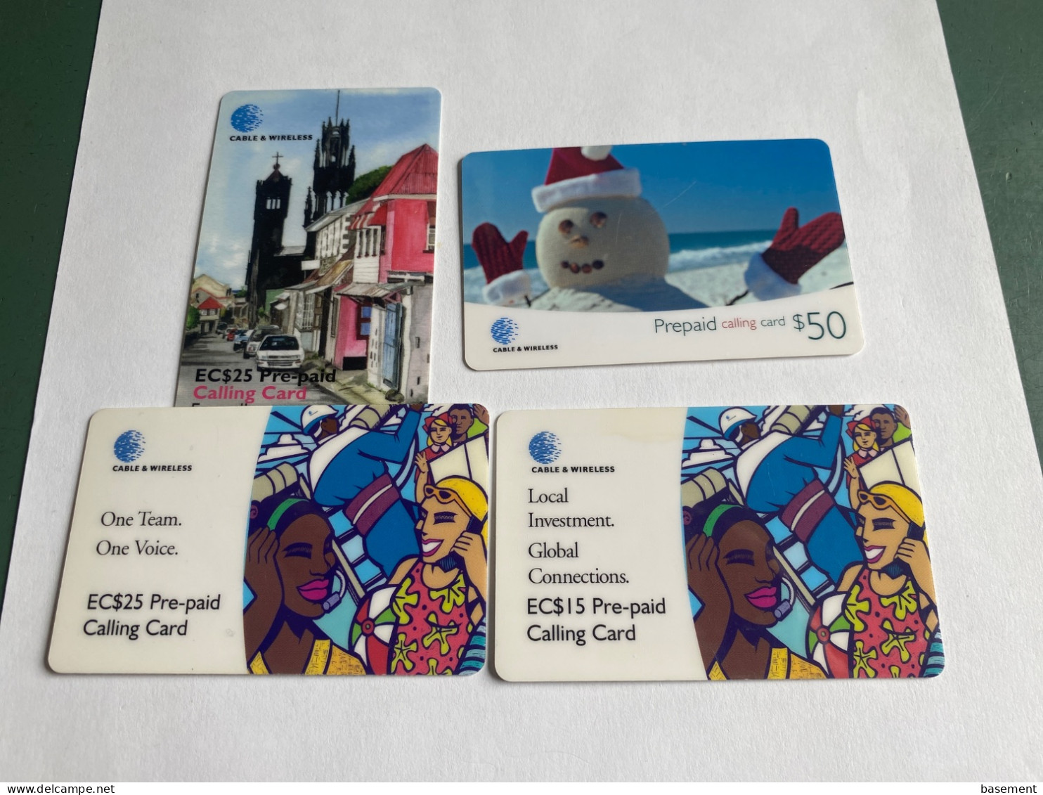 - 1 - St Vincent & The Grenadines 4 Different Phonecards - San Vicente Y Las Granadinas