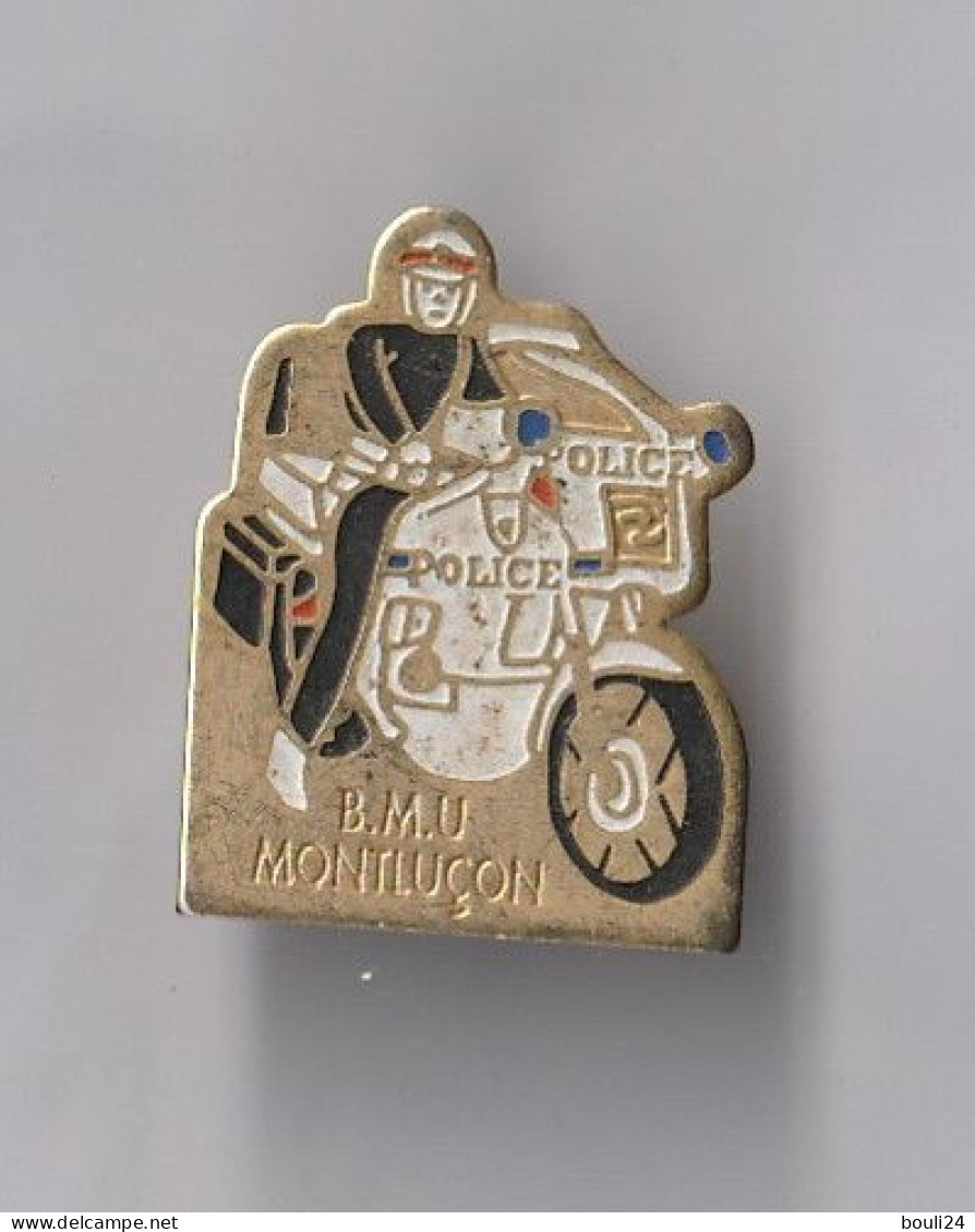 PIN'S THEME  POLICE  BRIGADE MOTORISEE  MONTLUCON - Politie