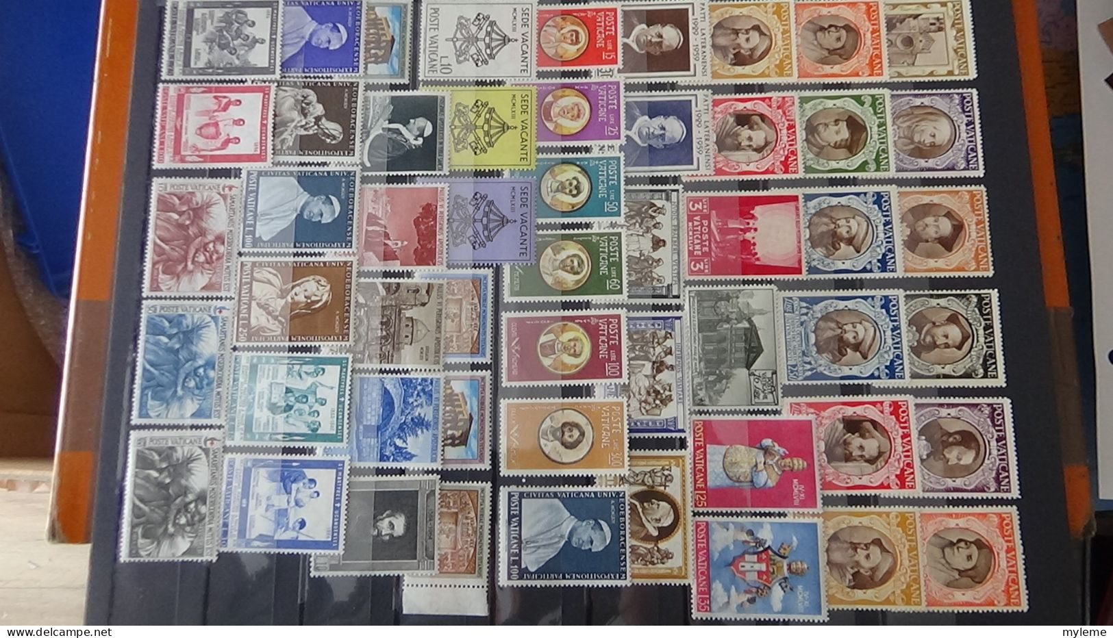 BF16 Ensemble De Timbres Et Blocs Du Vatican  A Saisir !!!. - Collezioni (in Album)