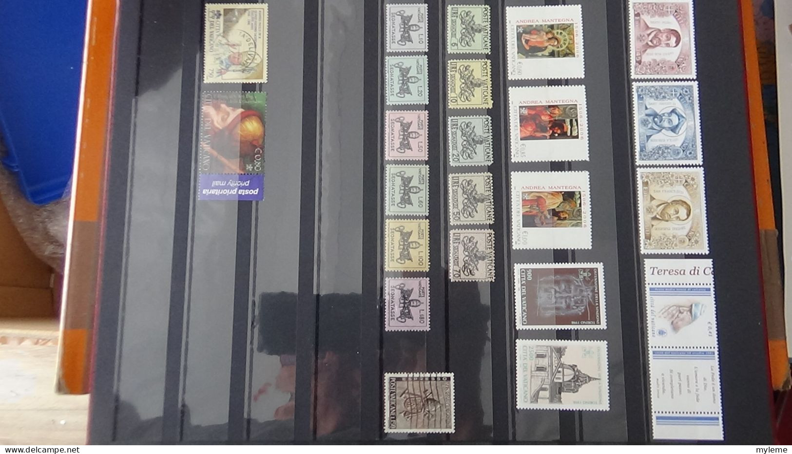 BF16 Ensemble de timbres et blocs du Vatican  A saisir !!!.
