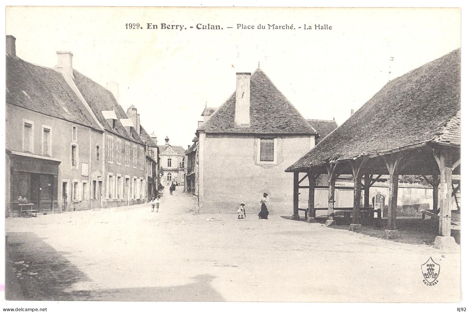 CPA 18 - CULAN (Cher) - 1929.  Place Du Marché. La Halle. En Berry - TTBE - Animée - Culan