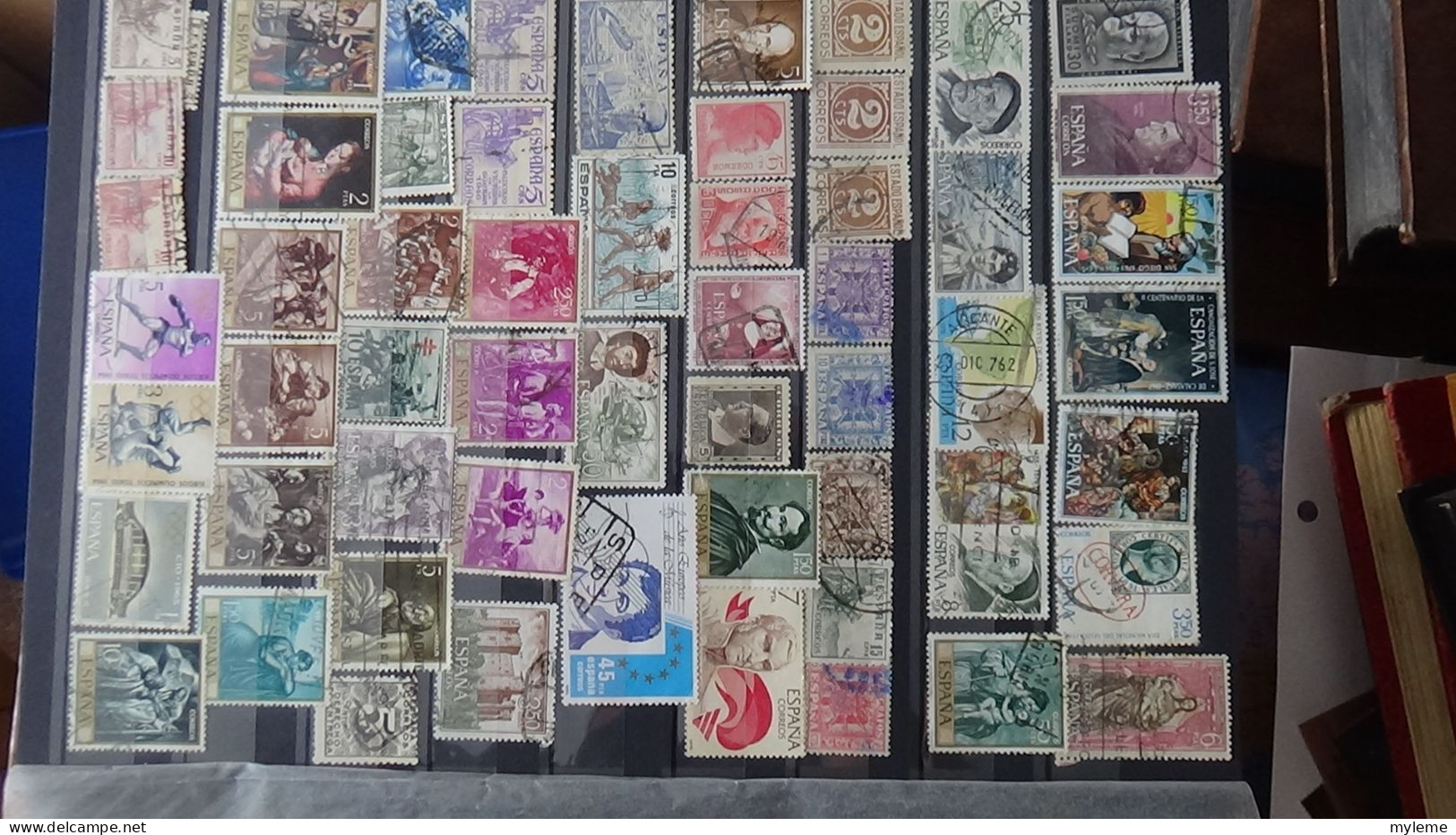 BF21 Ensemble De Timbres Et Blocs Oblitérés De Divers Pays + Classiques De France ** Avec Petits Défauts. Cote Sympa !!! - Verzamelingen (in Albums)