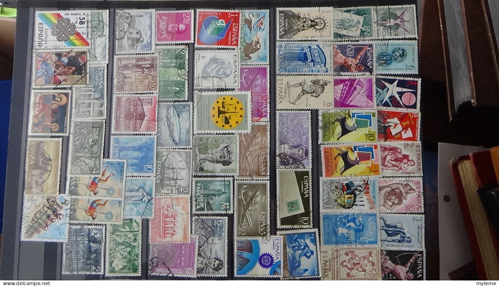 BF21 Ensemble de timbres et blocs oblitérés de divers pays + classiques de France ** avec petits défauts. Cote sympa !!!