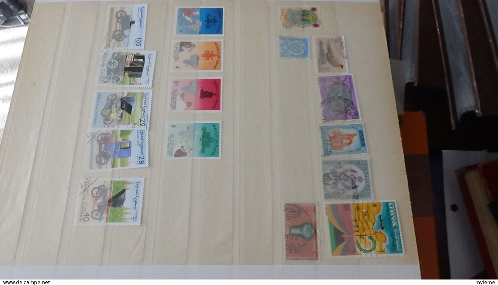 BF21 Ensemble de timbres et blocs oblitérés de divers pays + classiques de France ** avec petits défauts. Cote sympa !!!