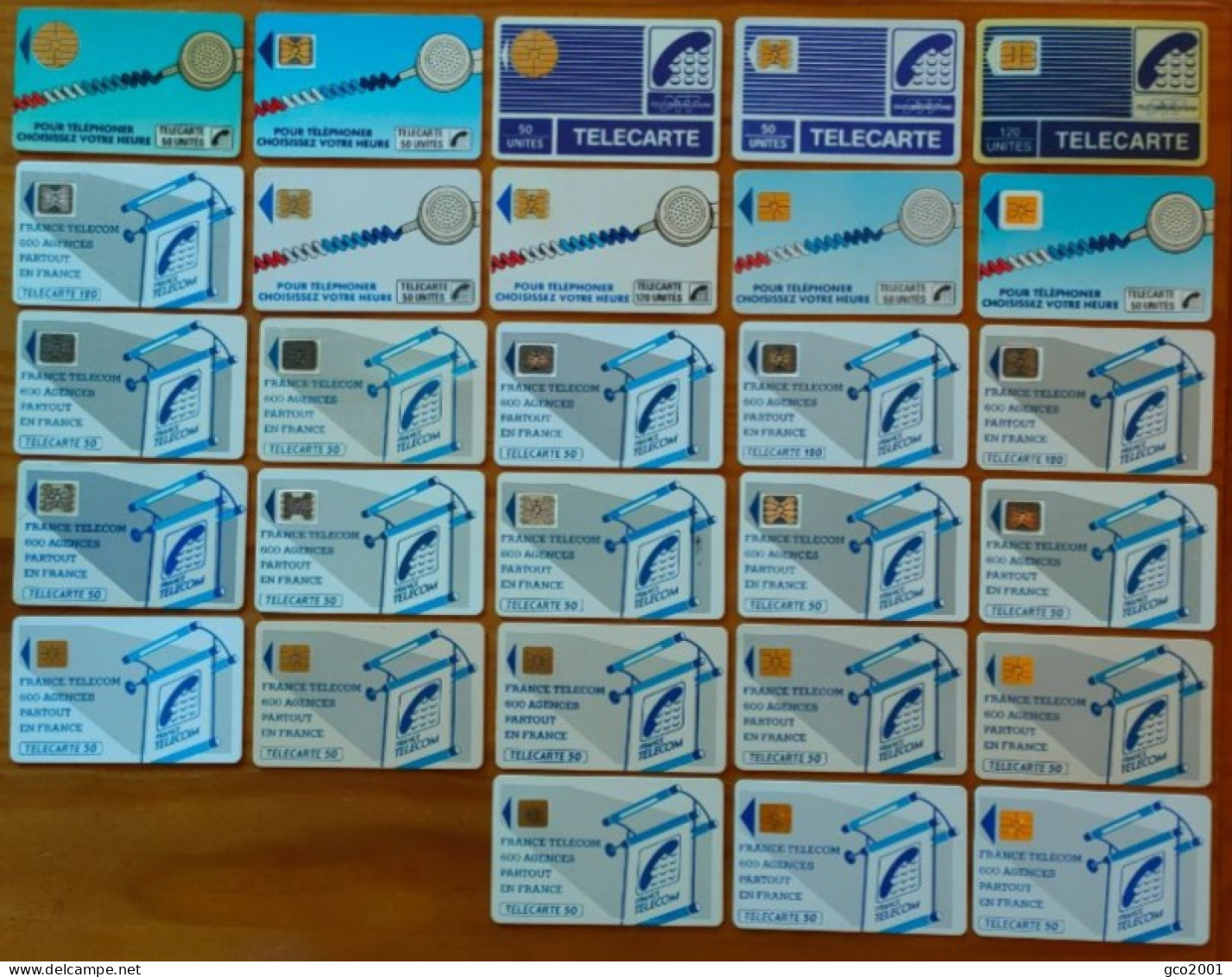 LOT / COLLECTION DE 28 TELECARTES PUBLIQUES FRANCE PYJAMA CORDON 600 AGENCES DIFERENTES - 1987