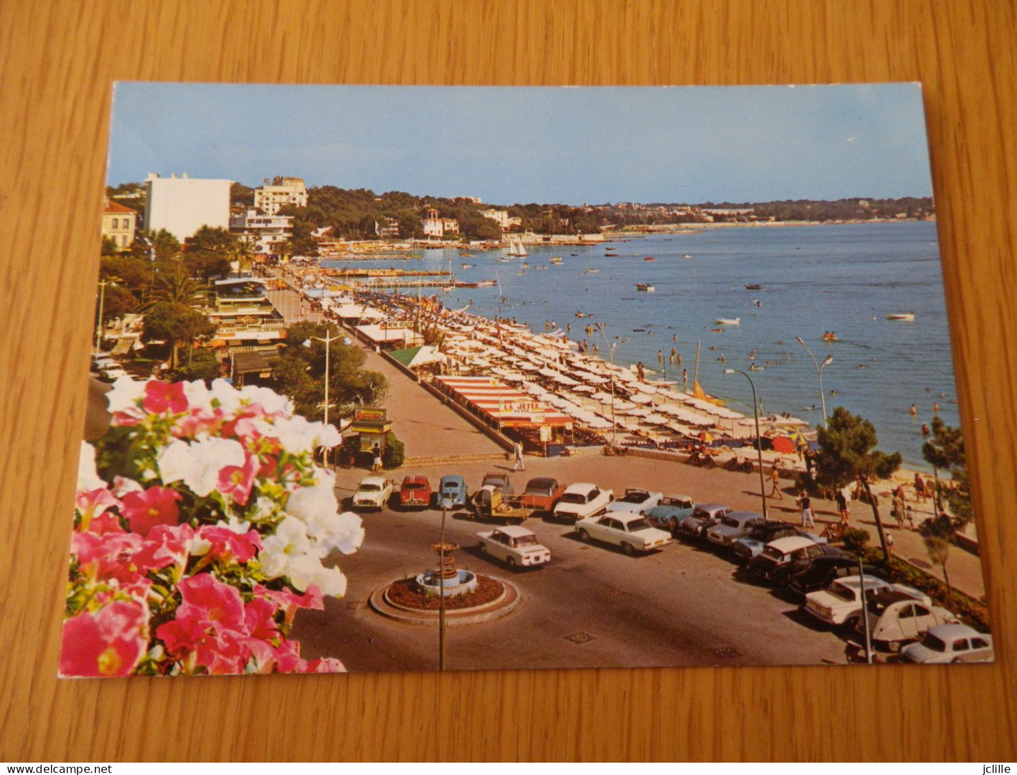 lot de 62 cartes ANTIBES  - cp cpa - divers - petite collection