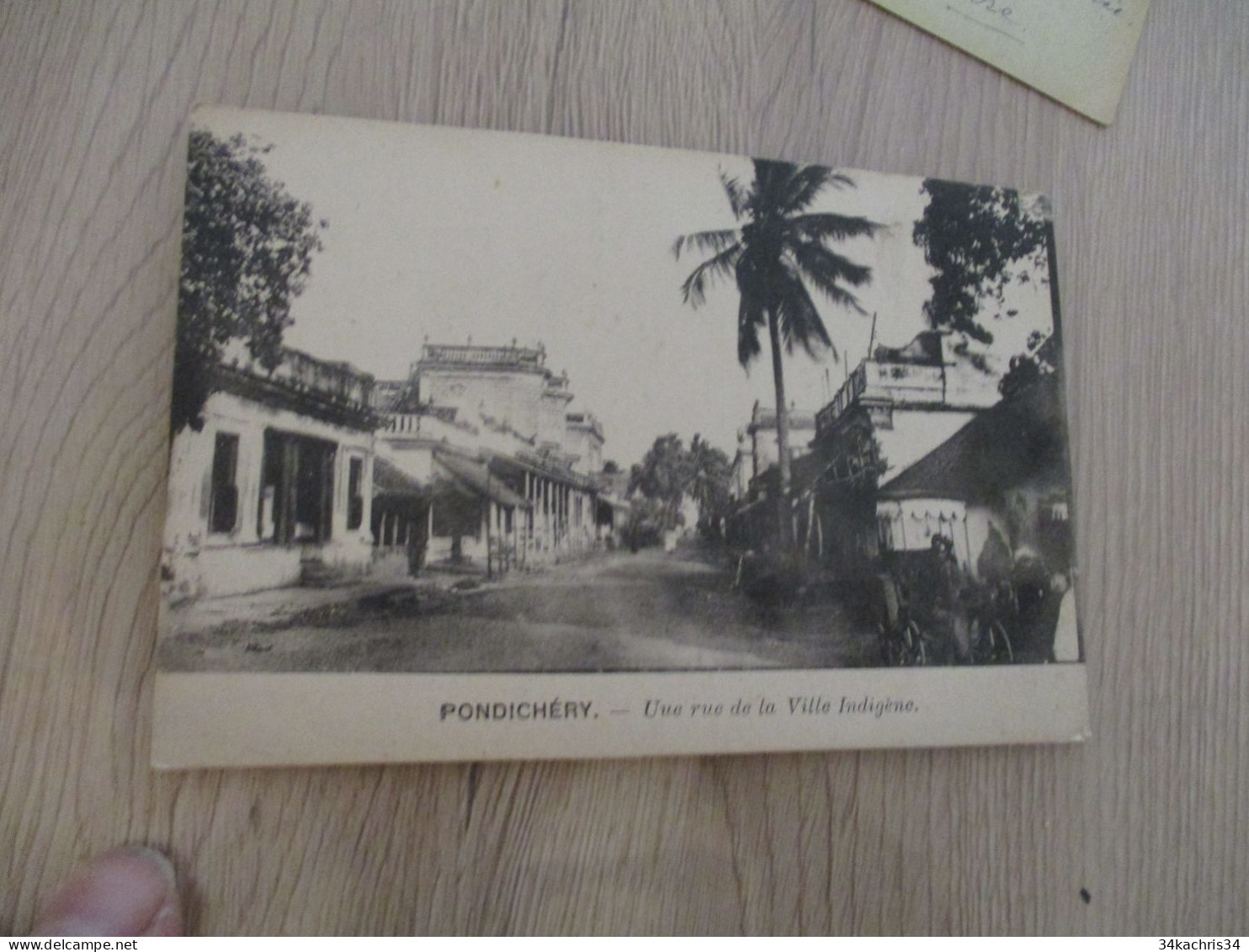 CPA Inde India Pondichéry Une Rue De La Ville Indigène - Indien