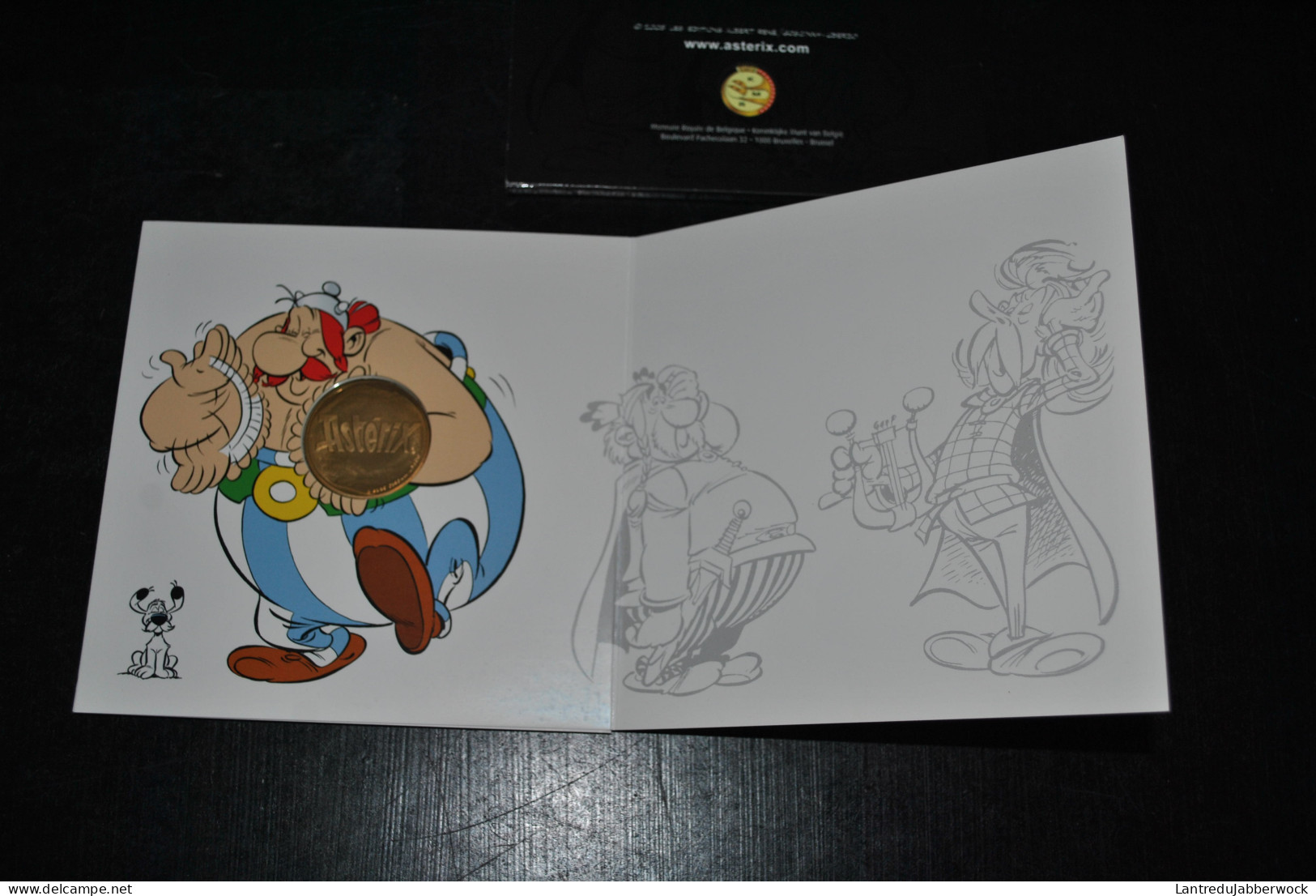 ASTERIX Médaille En Métal Sous Coffret émise Par La Monnaie Royale De Belgique 2005 TL 5000ex GOSCINNY-UDERZO Pièce - Andere & Zonder Classificatie