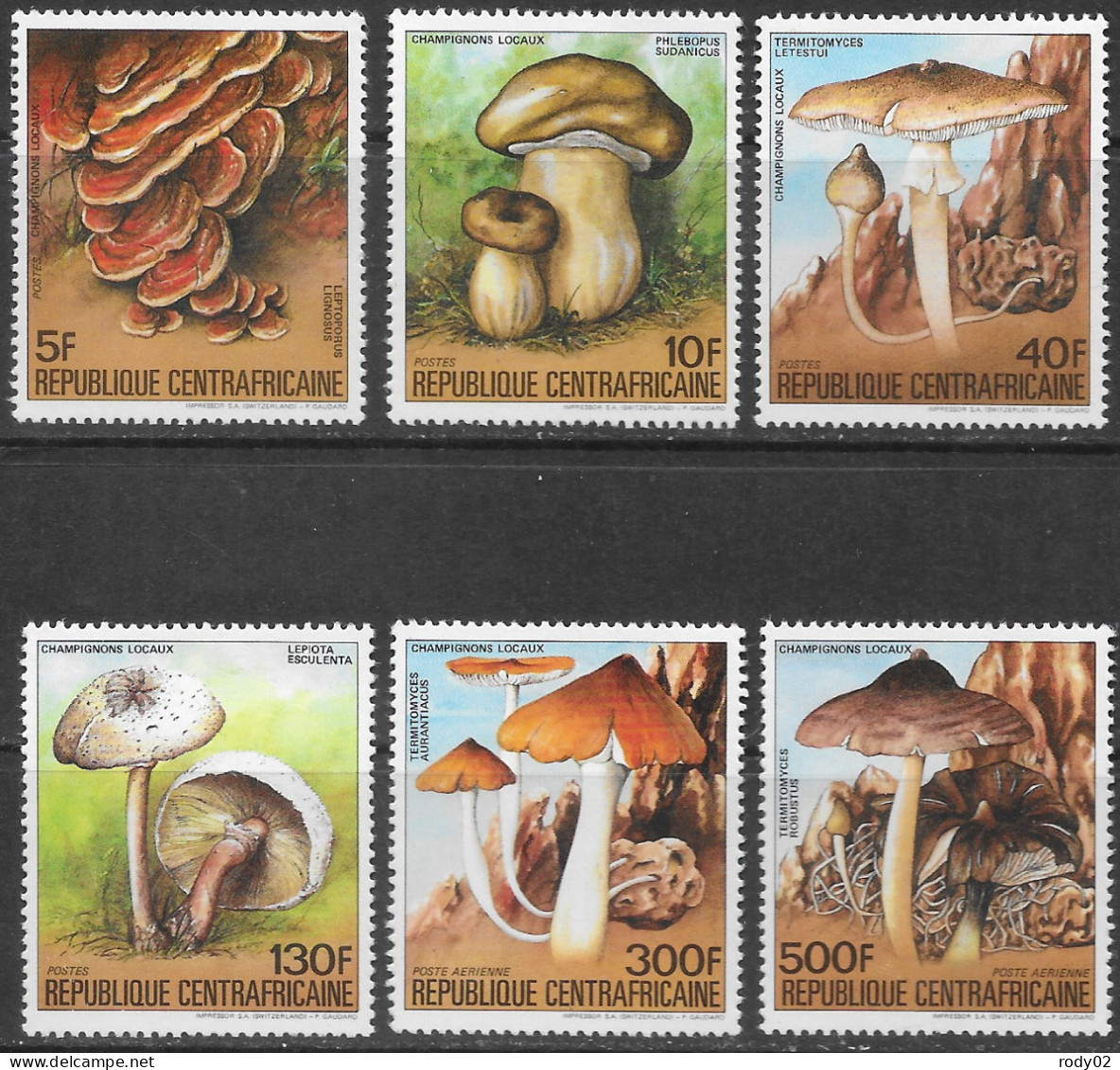 CENTRAFRIQUE - CHAMPIGNONS LOCAUX - N° 653A A 653D ET PA 308A A 308B - NEUF** MNH - Hongos