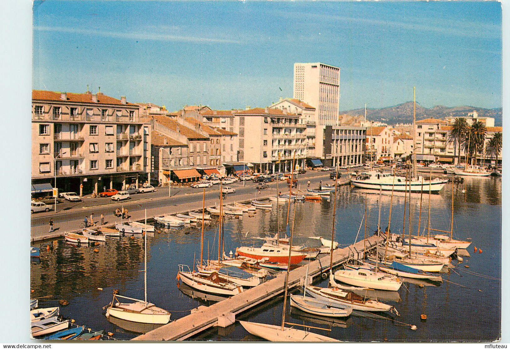 83* LA SEYNE SUR MER  CPM (10x15cm)                                  MA60-0300 - La Seyne-sur-Mer