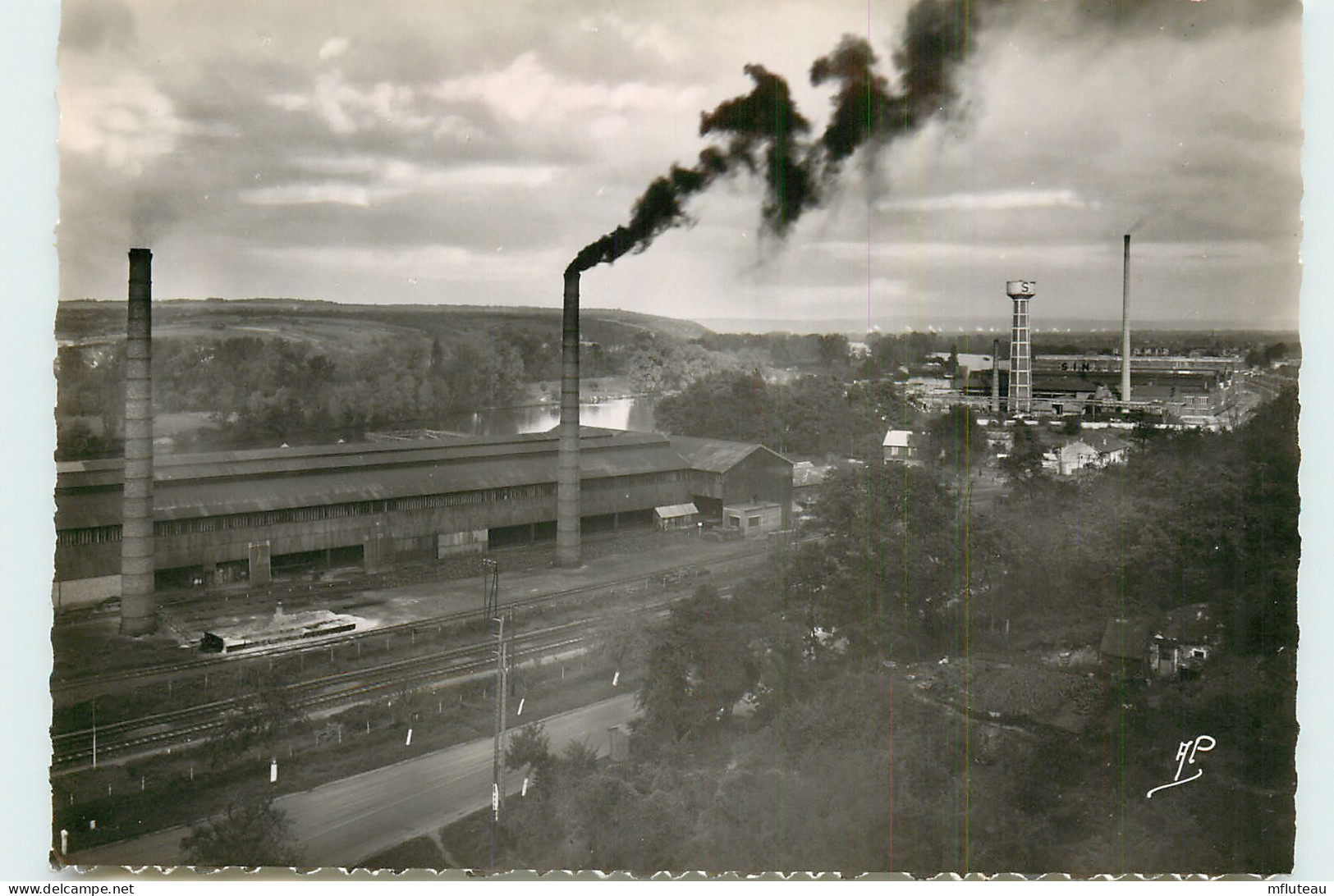 78* BONNIERES Usine Piret  CPSM (10x15cm)                                  MA60-0037 - Bonnieres Sur Seine