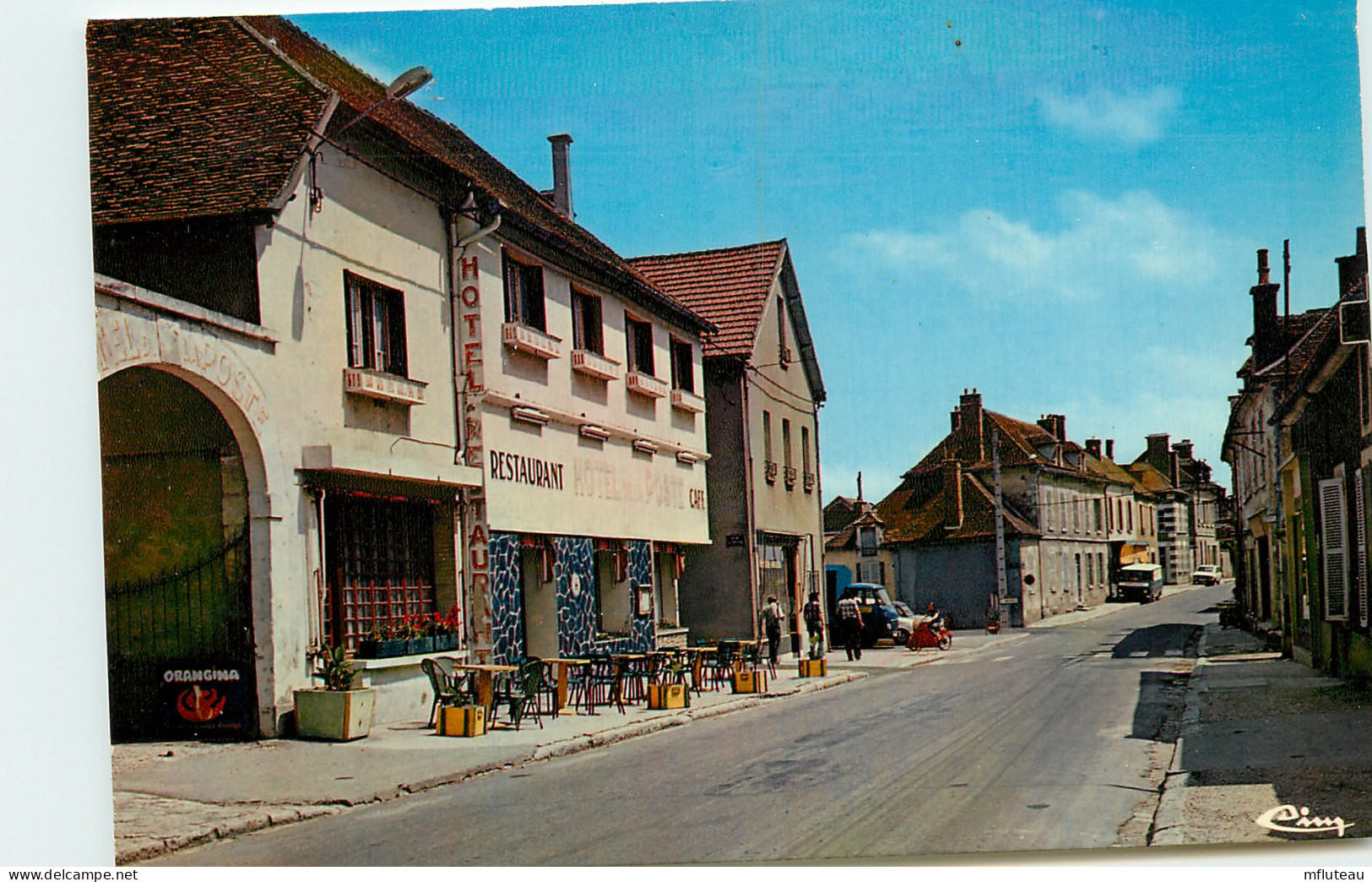 89* FLOGNY LA CHAPELLE   CPM (10x15cm)                                   MA60-0793 - Flogny La Chapelle