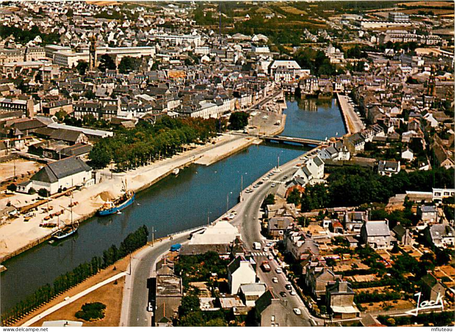 29* LANDERNEAU    Port  (CPM 10x15cm)                 MA63-0566 - Landerneau