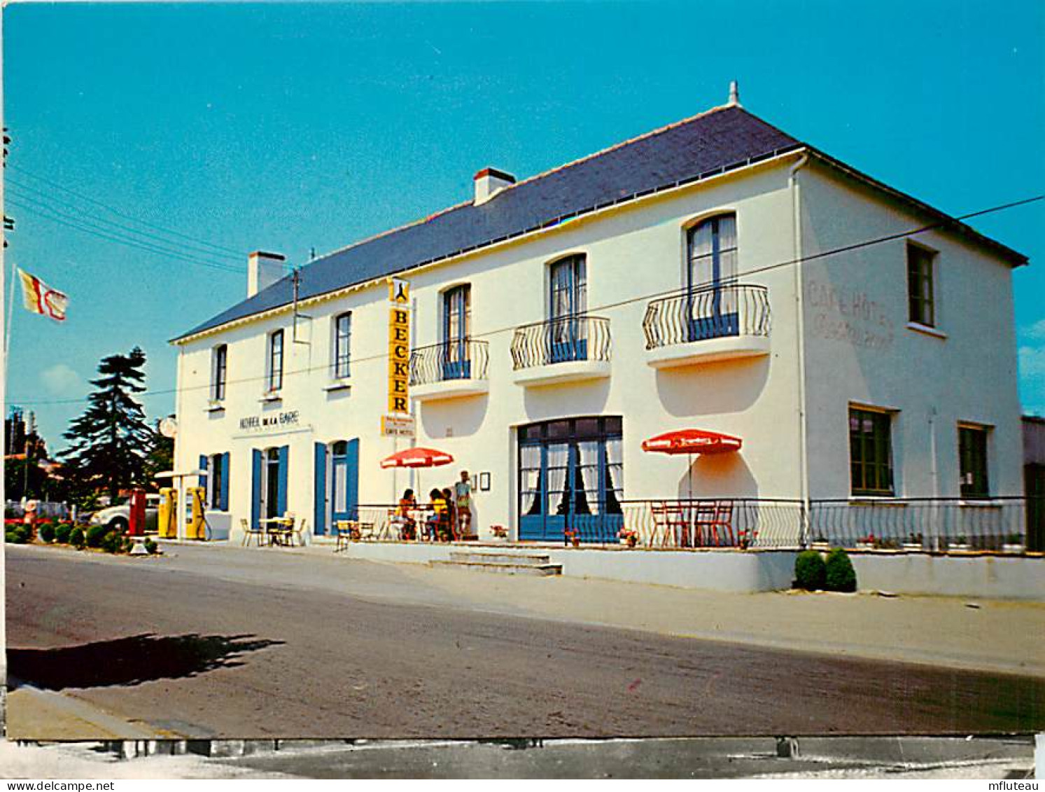 44* BOURGNEUF EN RETZ  Hotel De La Gare  (CPM 10x15cm)               MA64-0480 - Bourgneuf-en-Retz