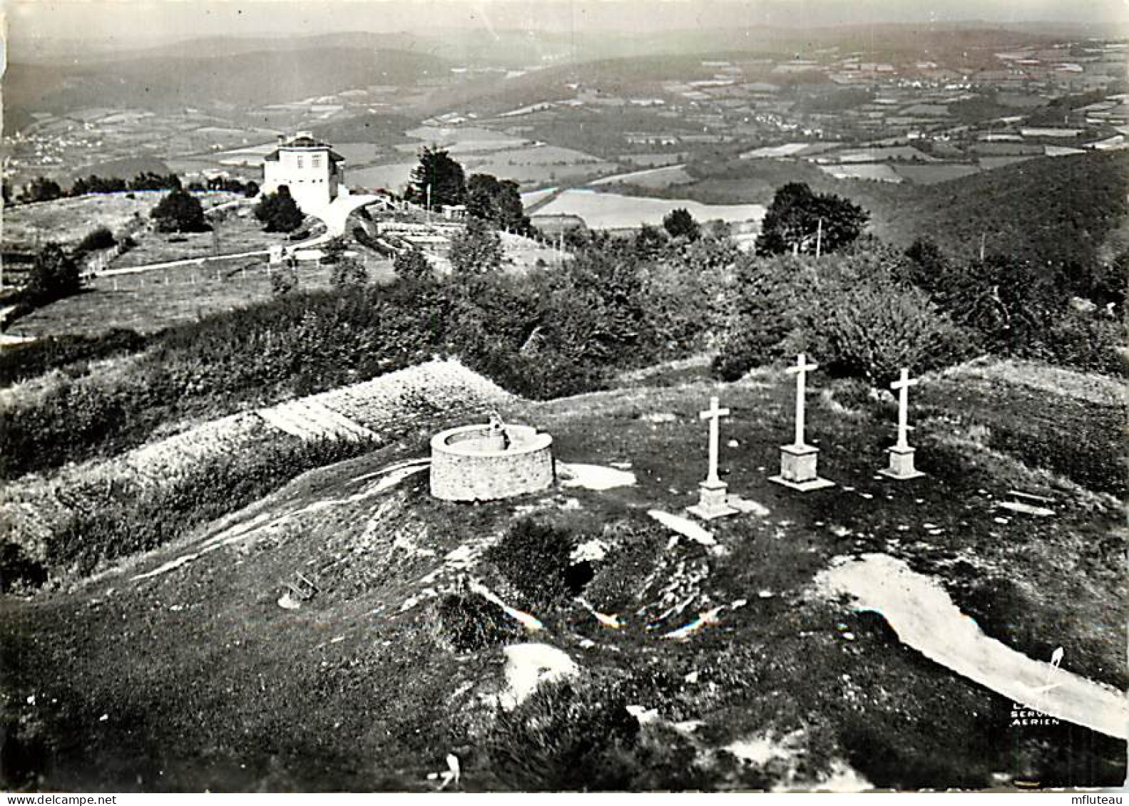 58* CHATEAU CHINON    Calvaire  (CPSM 10x15cm)         MA64-1071 - Chateau Chinon