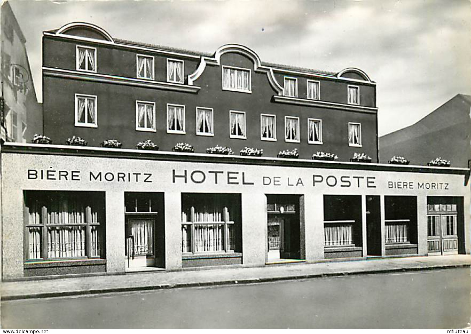 57* FORBACH    Hotel De La Poste  (CPSM 10x15cm)        MA64-0996 - Forbach