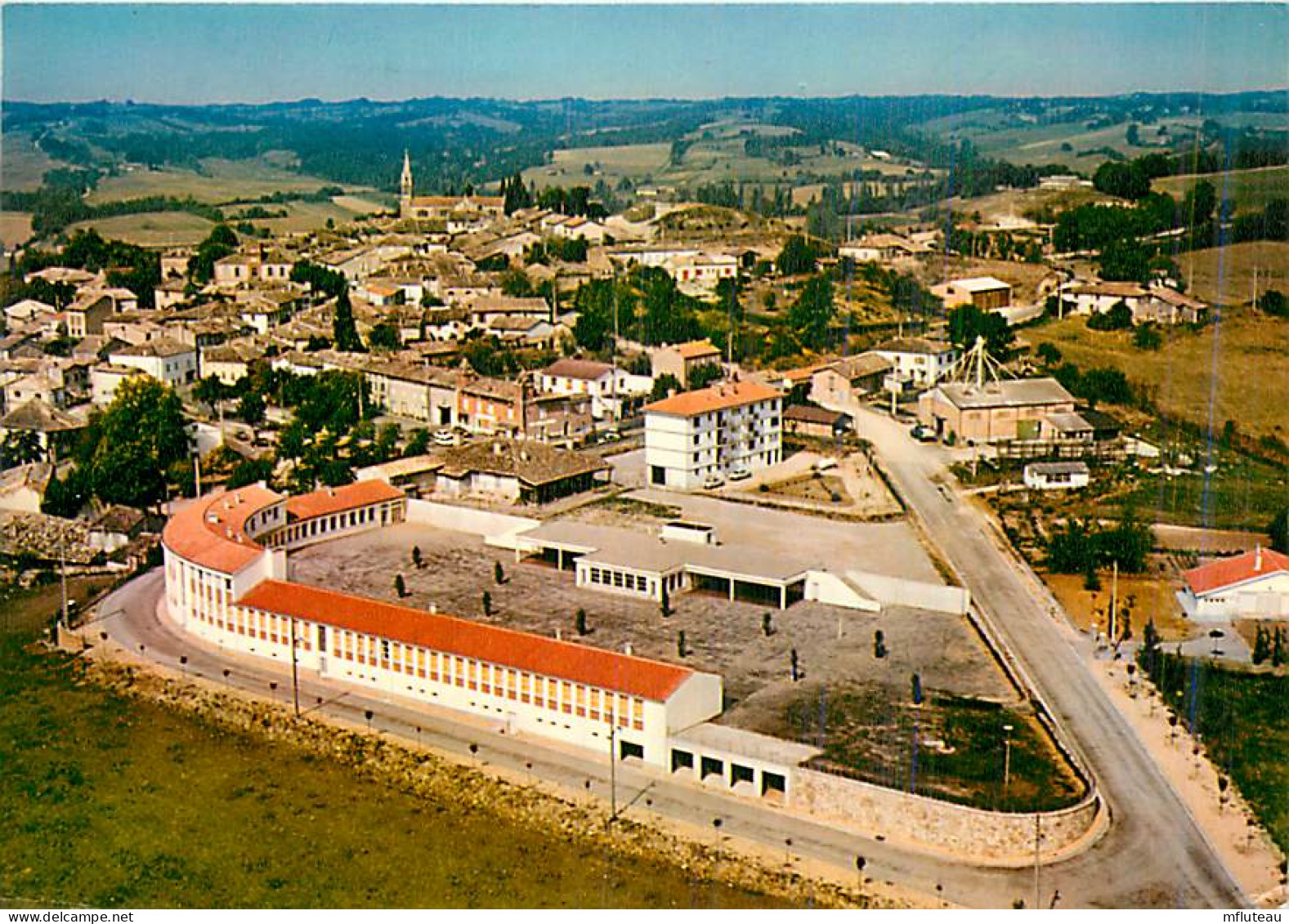 82* MONCLAR DE QUERCY  CPM (10x15cm)             MA66-0CPSM (10x15cm) - Montclar De Quercy