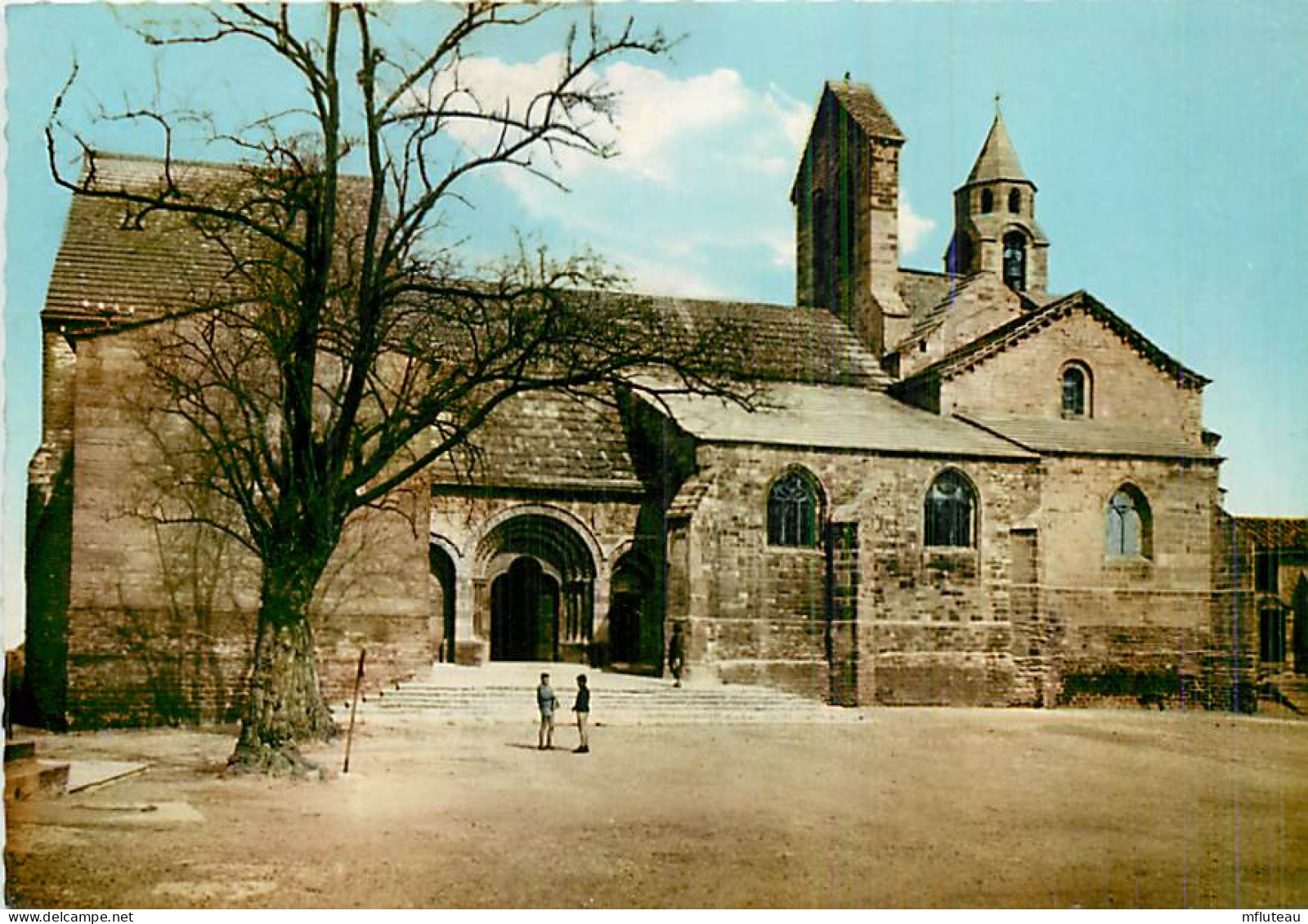 84* VALREAS  Eglise  CPSM (10x15cm)            MA66-0575 - Valreas