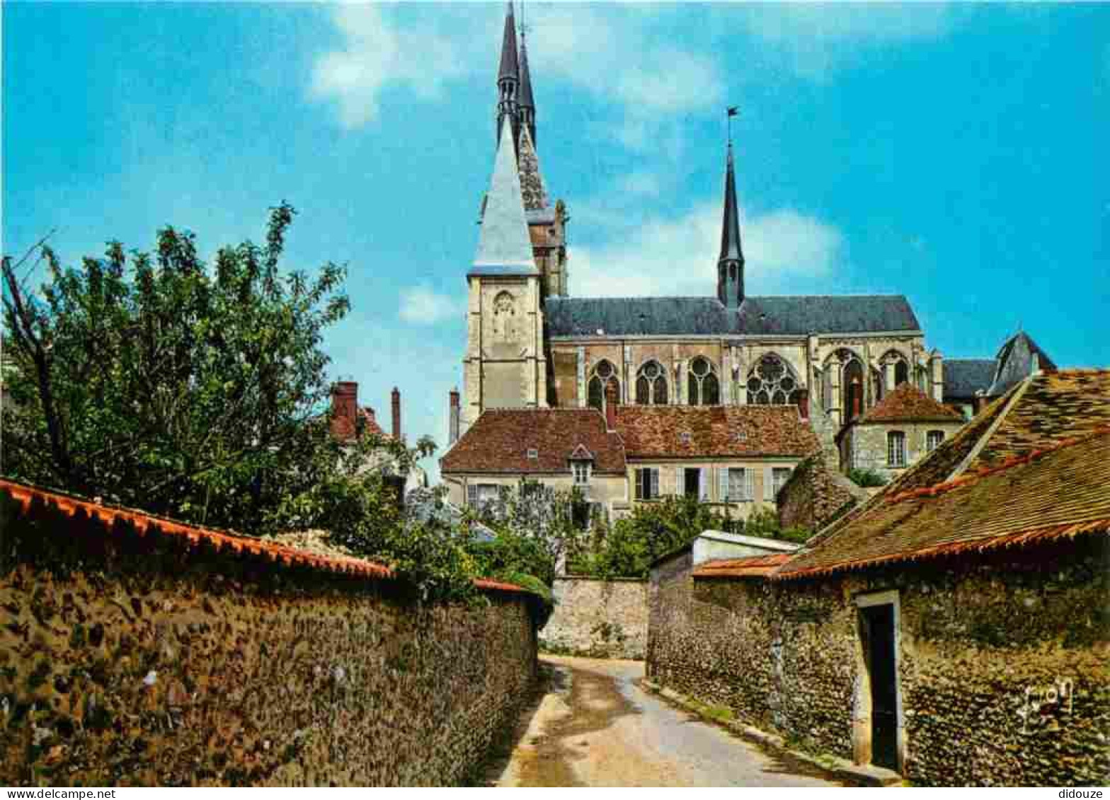 91 - Dourdan - Eglise Saint-Germain - CPM - Voir Scans Recto-Verso - Dourdan