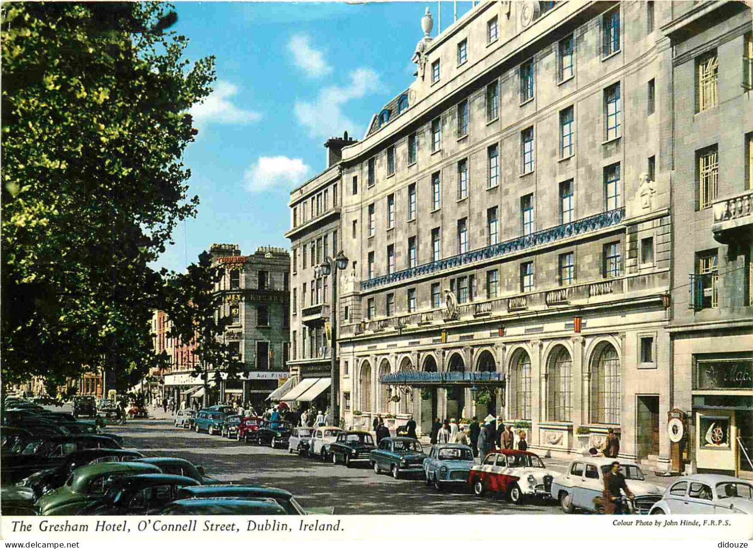 Irlande - Dublin - O'Connell Street - The Gresham Hotel - Automobiles - CPM - Voir Scans Recto-Verso - Dublin