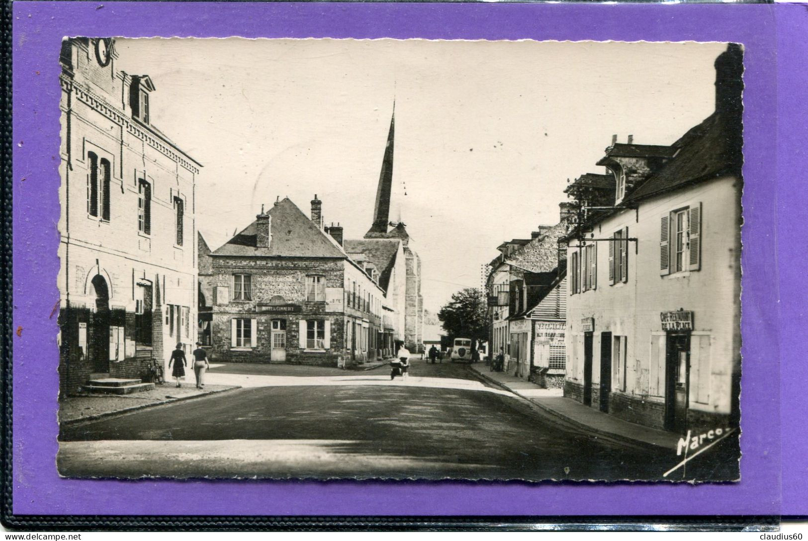 76  .OFFRANVILLE  ,  Rue  De  L ' église  .cpsm  9 X 14 . - Offranville