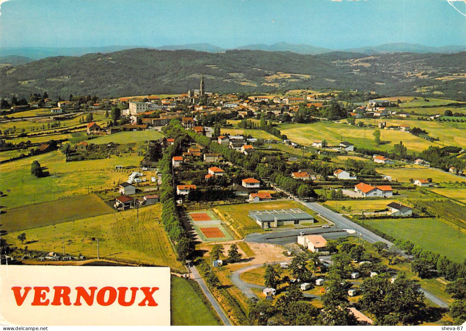 07 - Vernoux - Le Camping, Les Installations Sportives Et La Ville - Vernoux