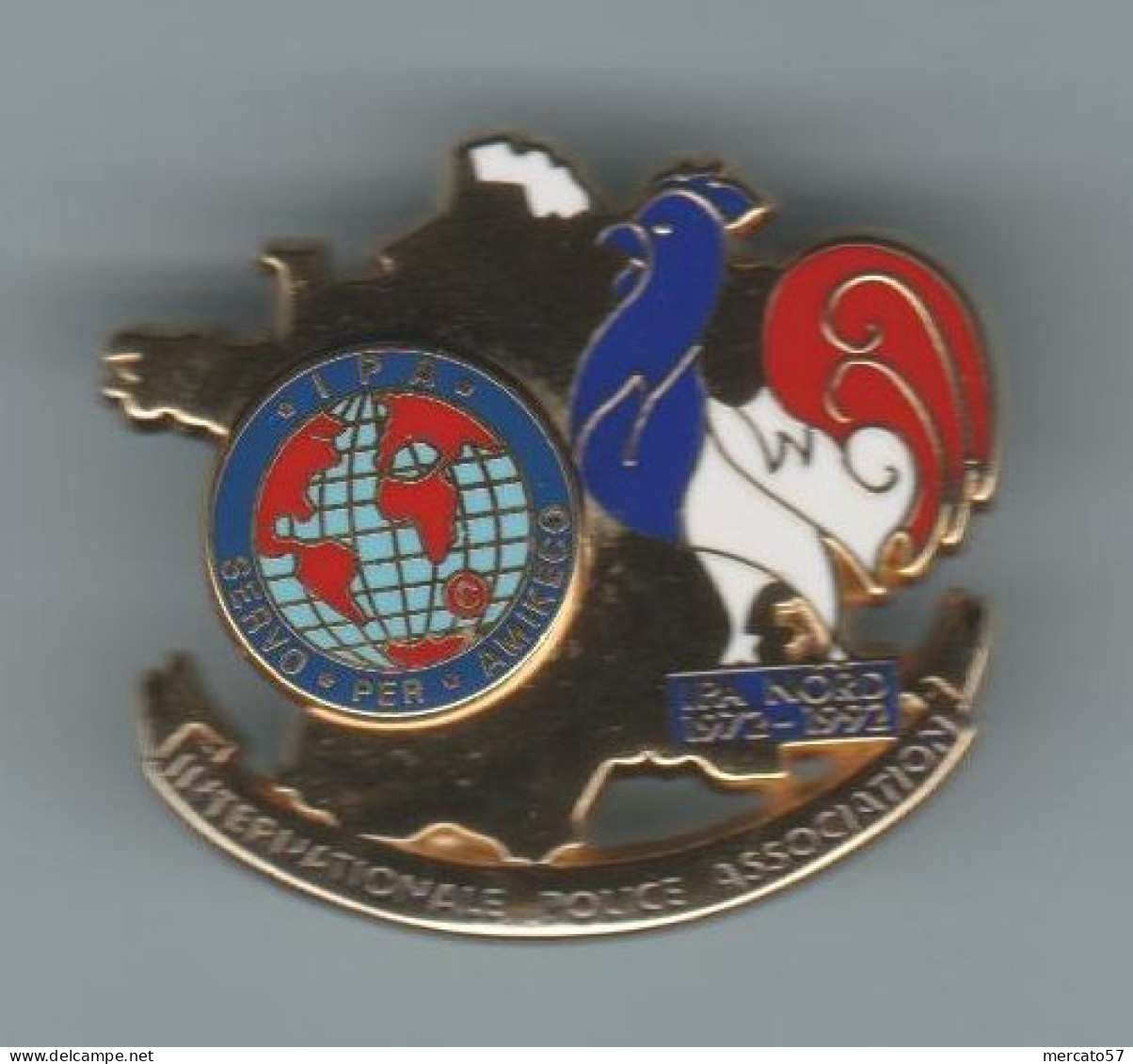 Pin's IPA POLICE Double Moule Signé ARTHUS BERTRANS PARIS Doré. - Polizia