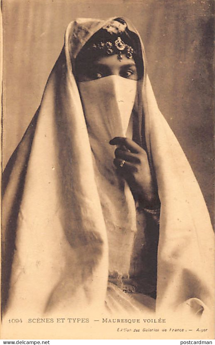 Algérie - Mauresque Voilée - Ed. Galeries De France 1094 - Femmes