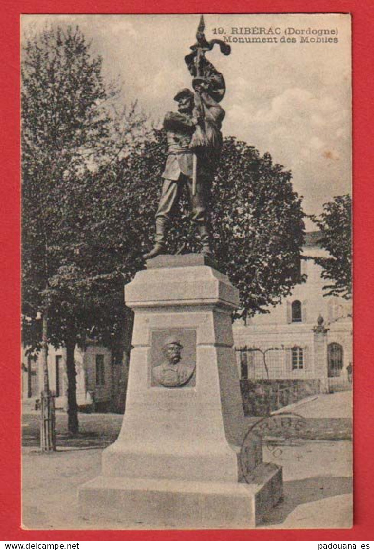 AB733 24 DORDOGNE  RIBERAC MONUMENT DES MOBILES EN 1917 - Riberac