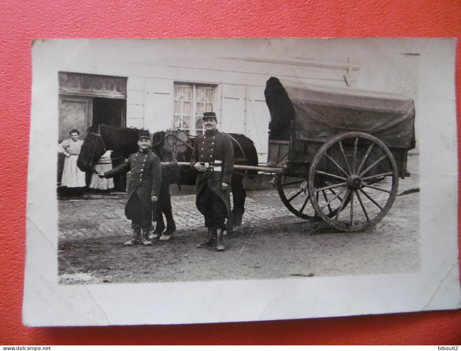 Carte Photo - Militaria - Guerre - Soldats - Poilus - Attelage - Kasernen