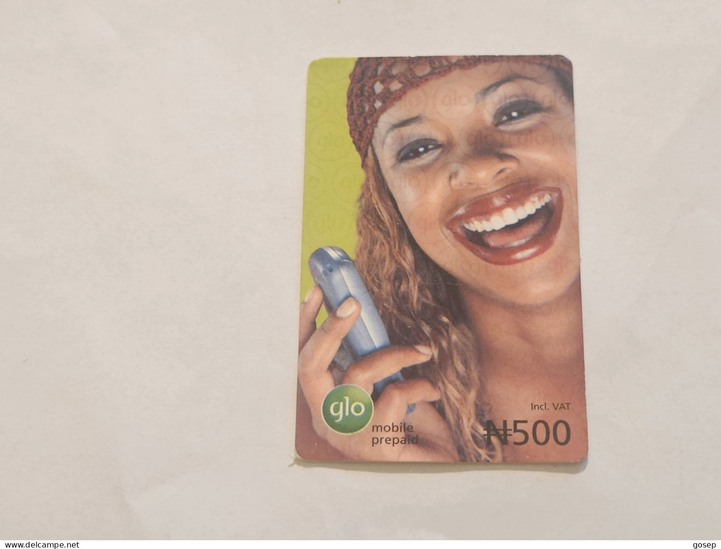 NIGERIA-(NG-GLO-REF-0003-071015)(30)Girl With Mobile Phone(Vertical)(23-6103-7492-7581)(500 Naria Nigri-5.1.07(send Card - Nigeria