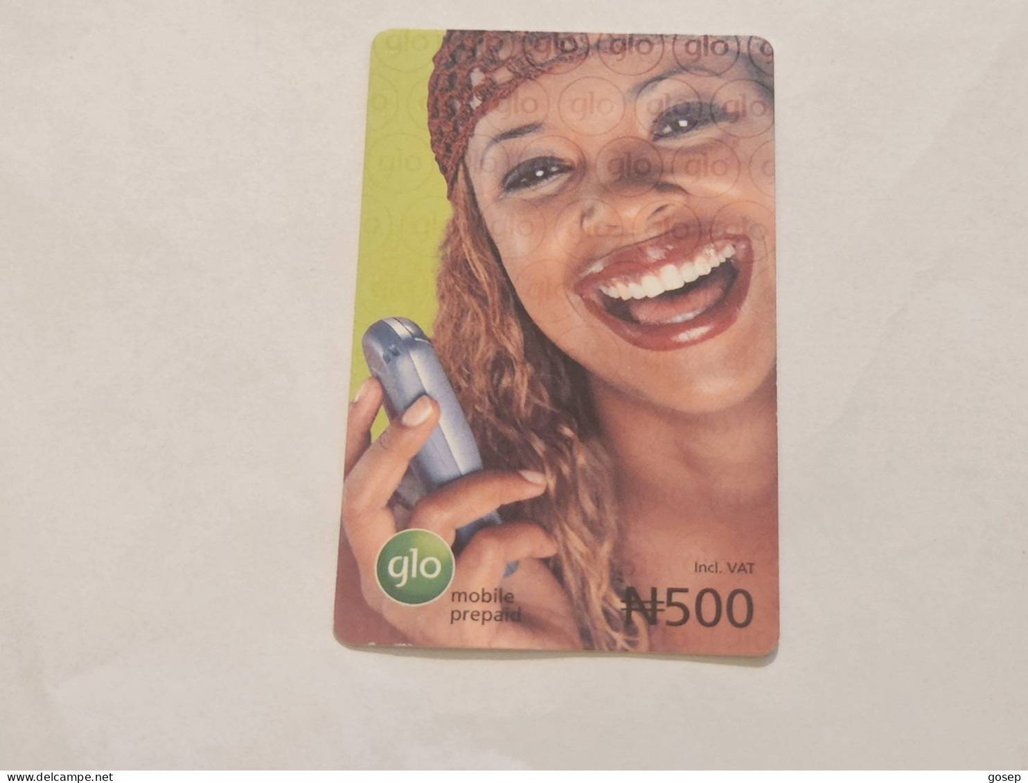 NIGERIA(NG-GLO-REF-0003-071018)(32)Girl With Mobile Phone(Vertical)(24-6442-6609-6012)(500 Naria Nigri-18.10.07send Card - Nigeria