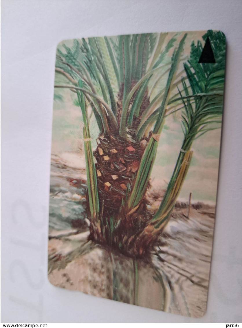 BAHRAIN   GPT CARD 25  UNITS/ PALM TREES   / 43BAHB SHALLOW  NOTCH    **16551** - Bahrein