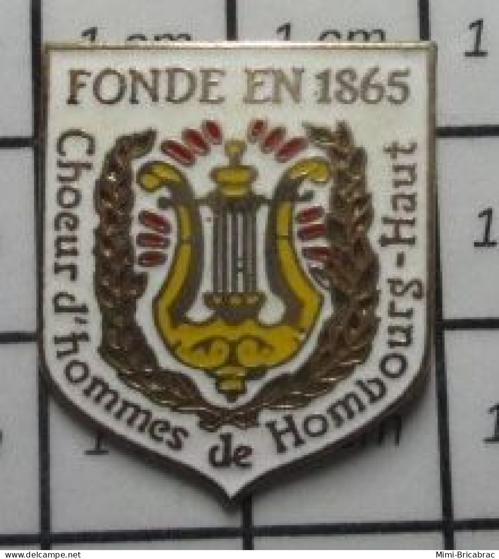 713B Pin's Pins / Beau Et Rare : MUSIQUE / FONDE EN 1865 CHOEUR D'HOMMES DE HOMBOURG HAUT CHORALE CHANT - Muziek