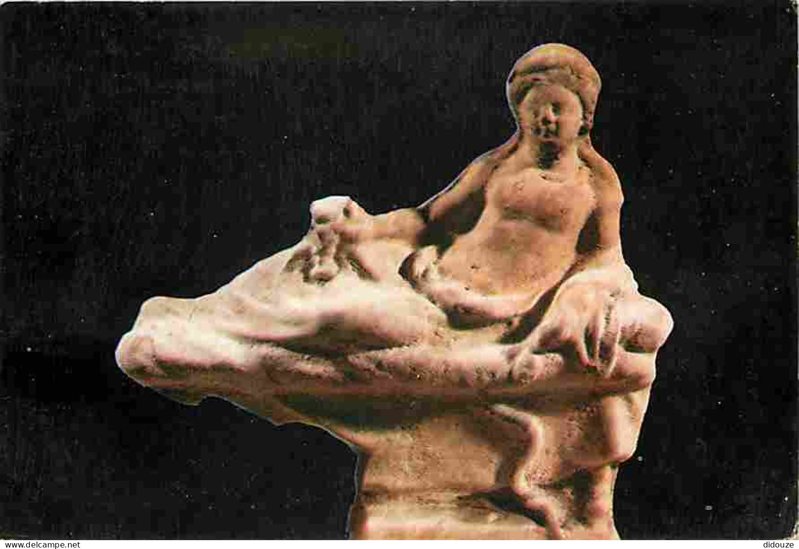 Art - Antiquités - Grèce - Statuette En Terre Cuite - CPM - Voir Scans Recto-Verso - Ancient World