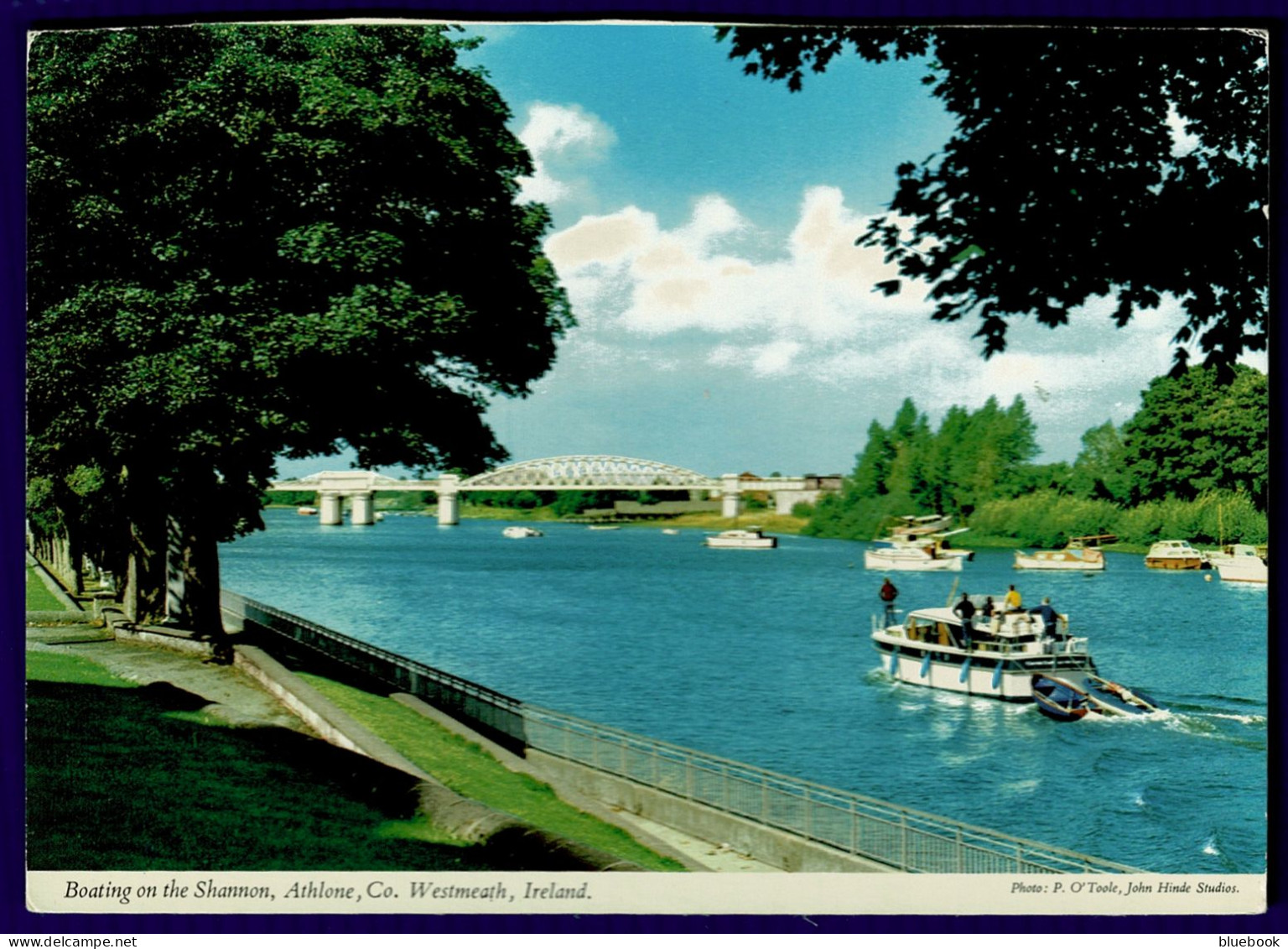 Ref 1642 - John Hinde Postcard - Boating On The River Shannon - Athlone Westmeath Ireland - Westmeath