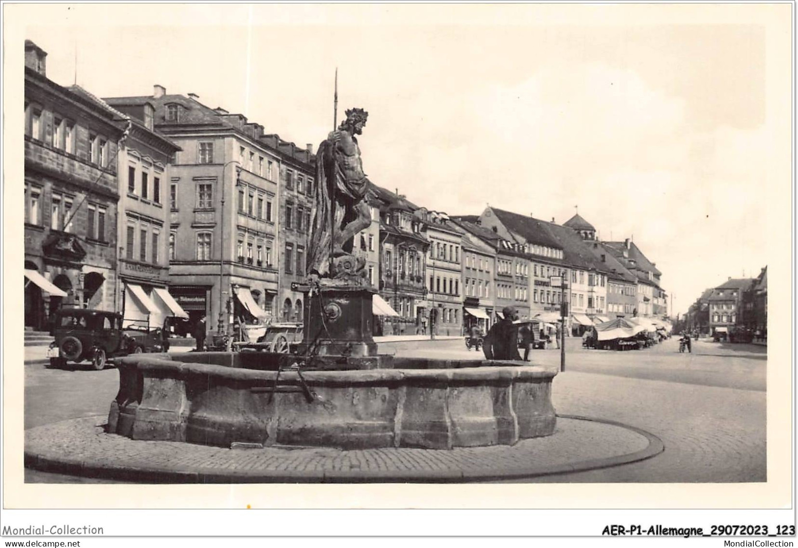 AERP1-ALLEMAGNE-0063 - BAYREUTH - Neptunbrunnen Auf Dem Marktplatz - Bayreuth