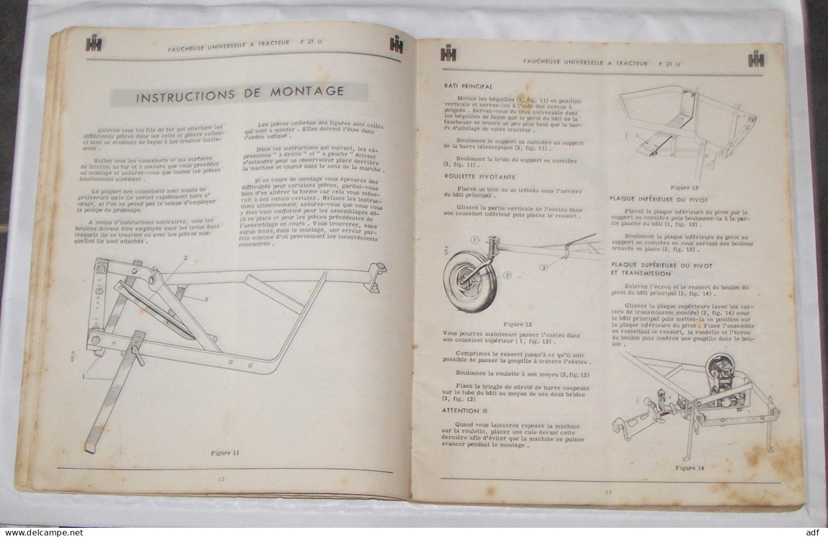 LIVRET D'ENTRETIEN , INSTRUCTIONS DE MONTAGE, LISTE DES PIECES FAUCHEUSE UNIVERSELLE - A TRACTEUR MC CORCMICK MCCORMICK