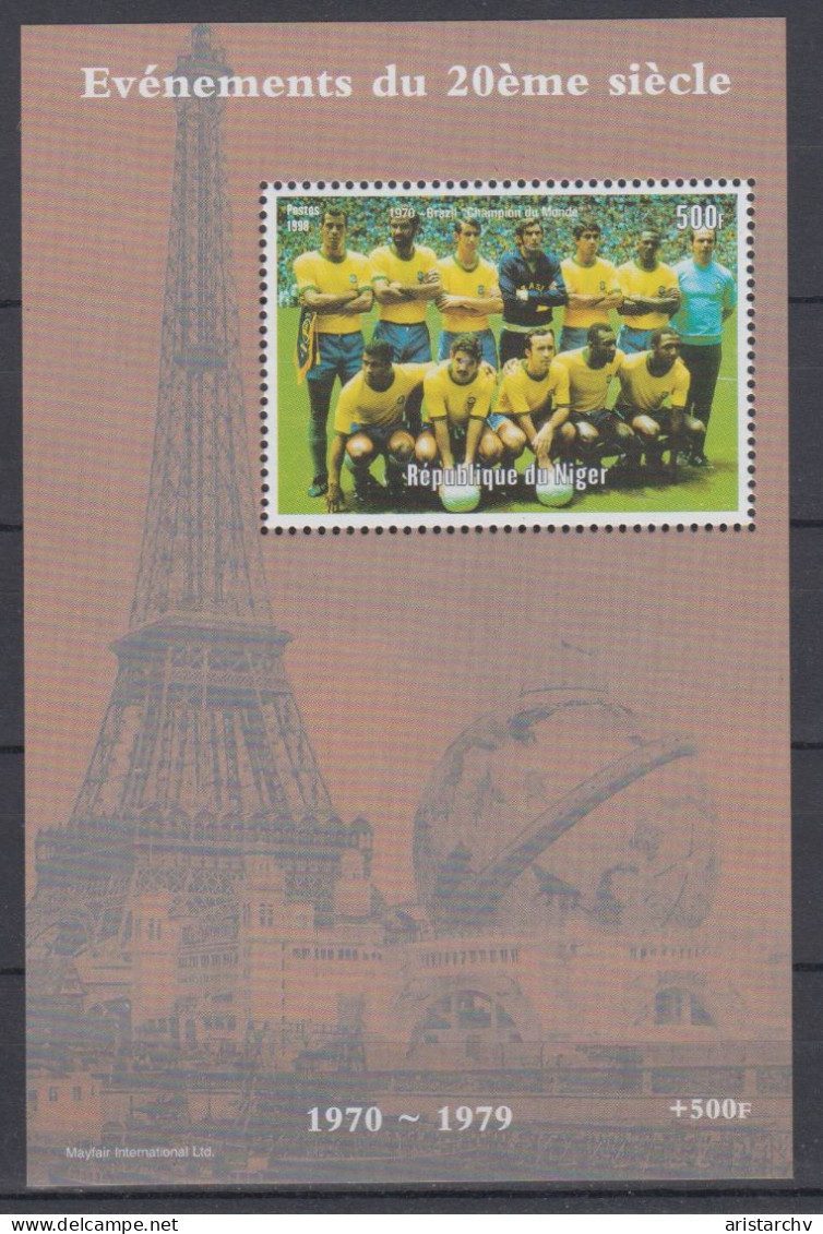 NIGER 1998 FOOTBALL WORLD CUP 3 S/SHEETS PELE - 1998 – Frankrijk