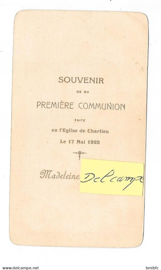 7 Images SOUVENIR DE PREMIÈRE COMMUNION Faite En L'Église De CHARLIEU Toutes Différentes - Comunioni