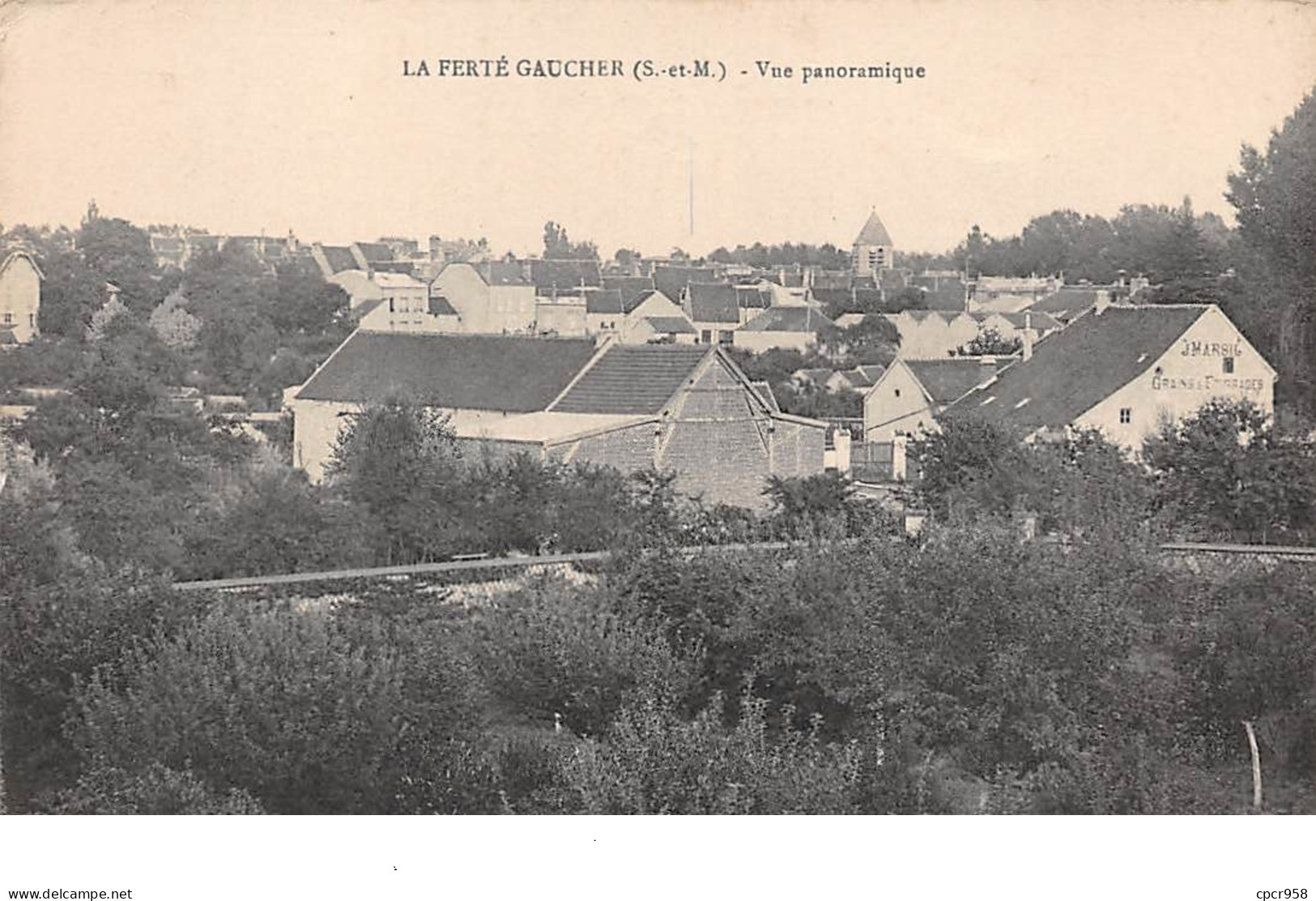 77. N°206063. La Ferté Gaucher. Vue Panoramique - La Ferte Gaucher