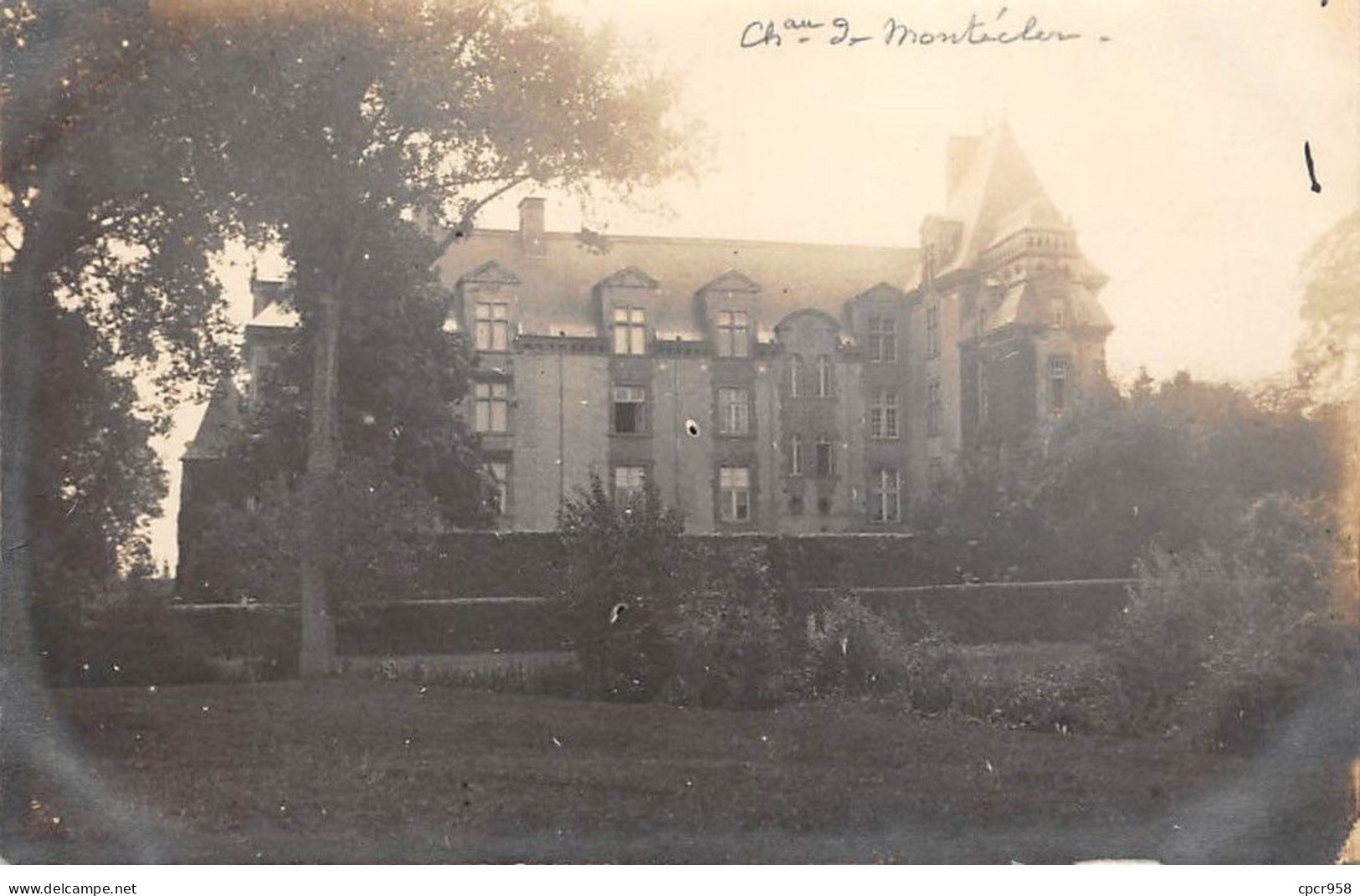 53 - N°73063 - EVRON - Château Du Montécler - Carte Photo - Evron