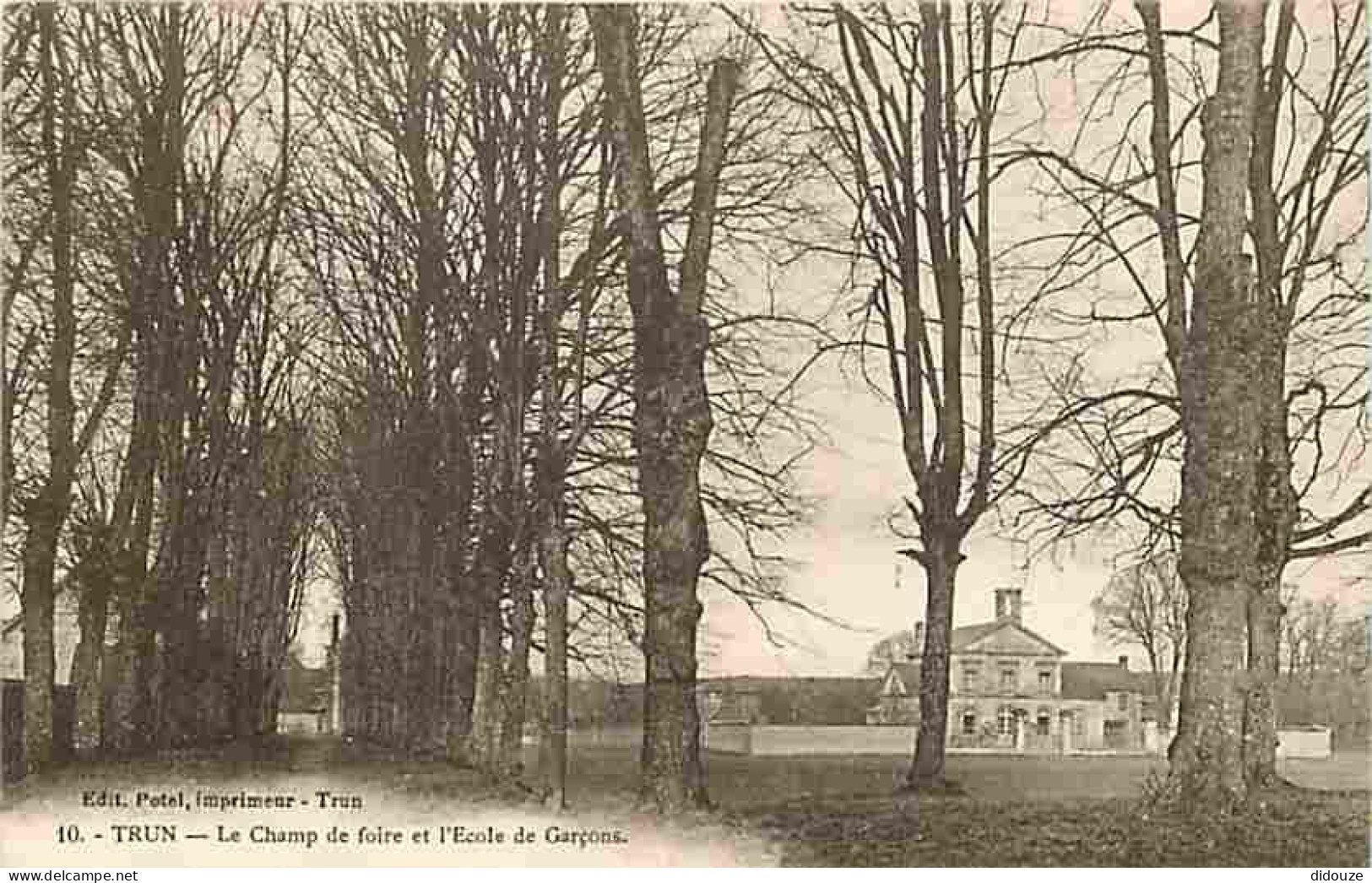 61 - Trun - Le Champ De Foire Et L'Ecole De Garçons - Carte Neuve - CPA - Voir Scans Recto-Verso - Trun