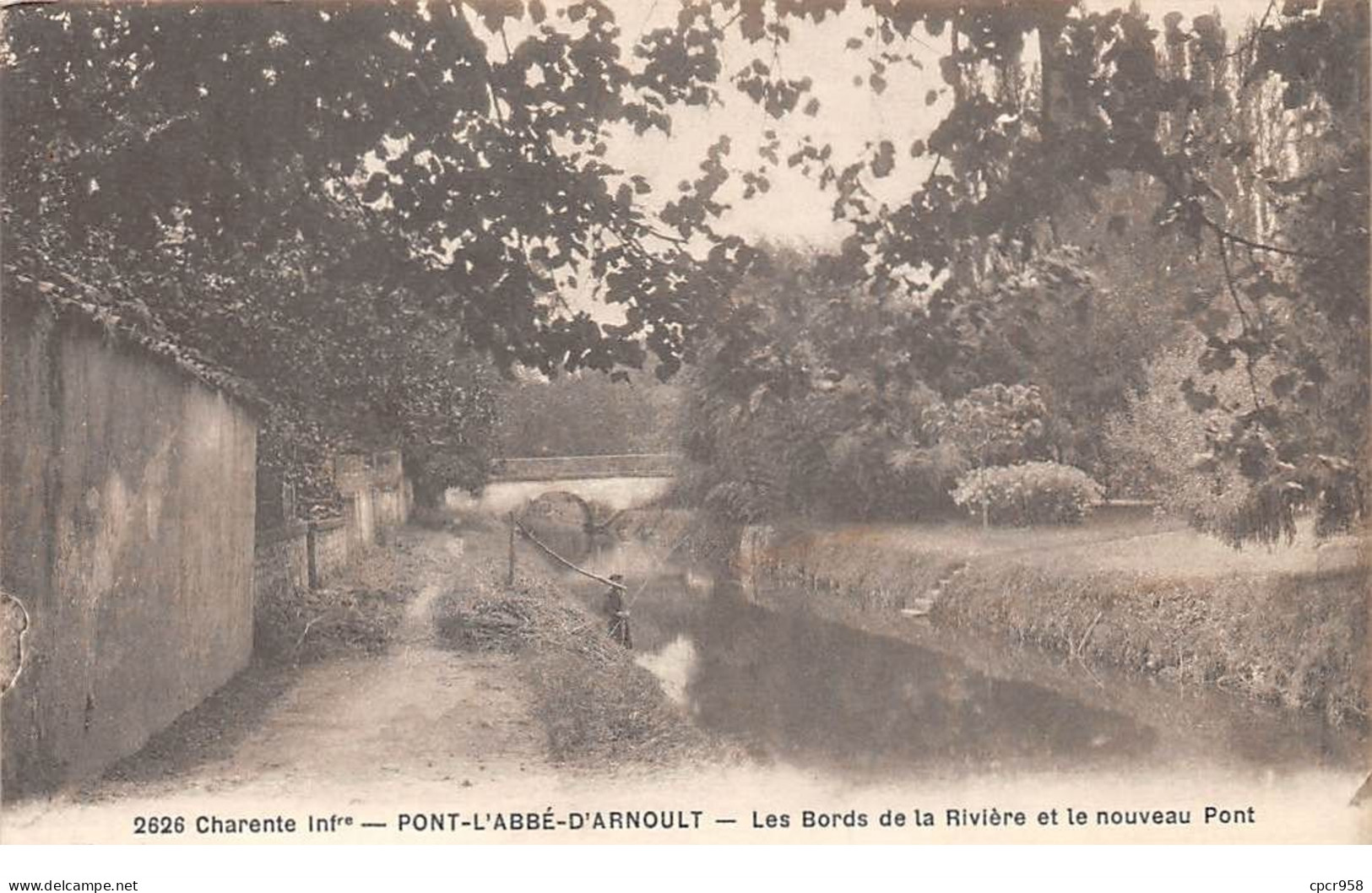 17 - N°74060 - PONT-L'ABBE-D'ARNOULT - Les Bords De La Rivière Et Le Nouveau Pont - Pont-l'Abbé-d'Arnoult