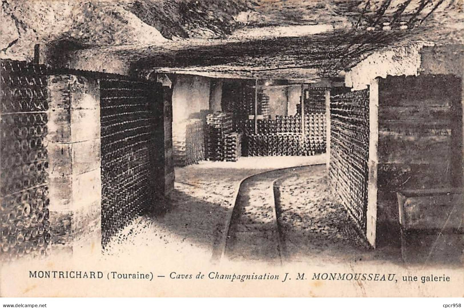 41 - Montrichard - SAN20497 - Caves De Champignons - JM Monmousseau - Une Galerie - Métier Vignes - Montrichard