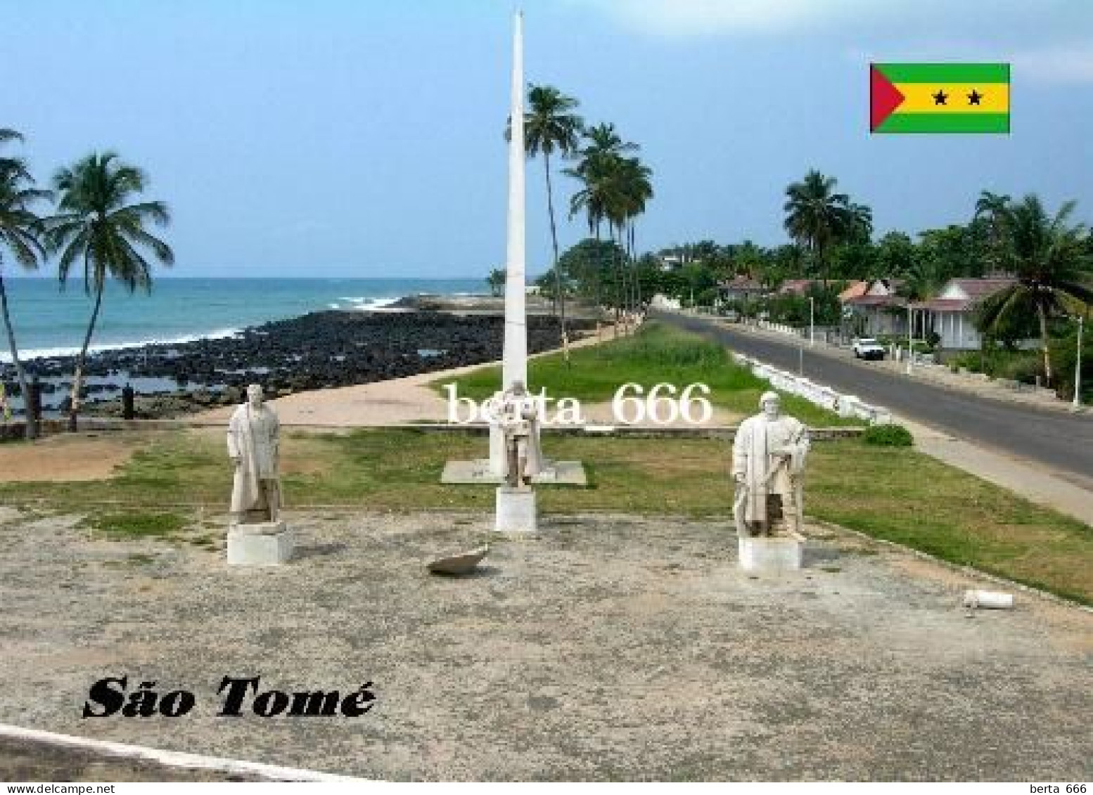 Sao Tome And Principe São Tomé Navigators Statues New Postcard - São Tomé Und Príncipe