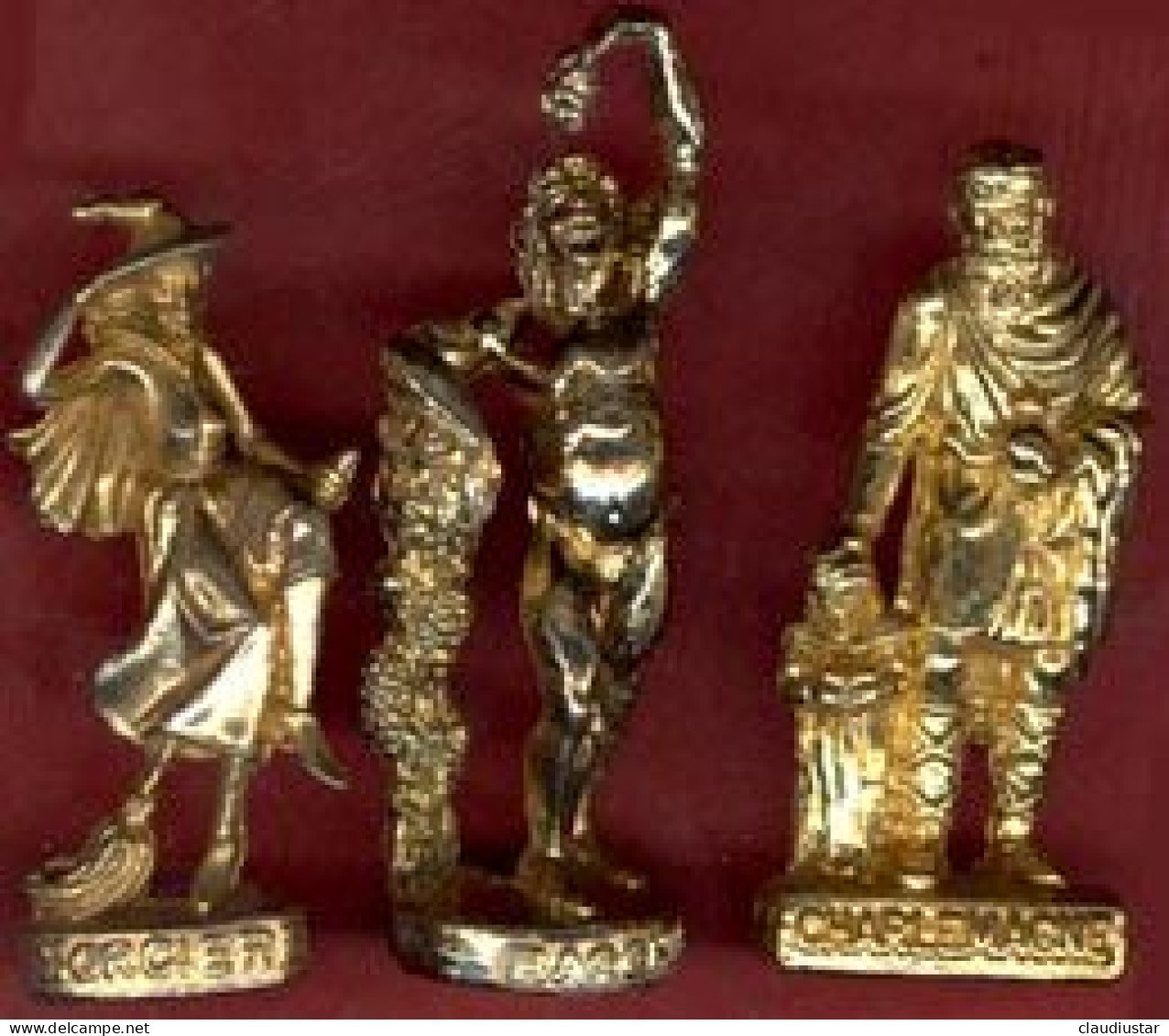 ** LOT  3  PERSONNAGES  -  Bacchus,  Charlemagne,  Sorciere ** - Personajes