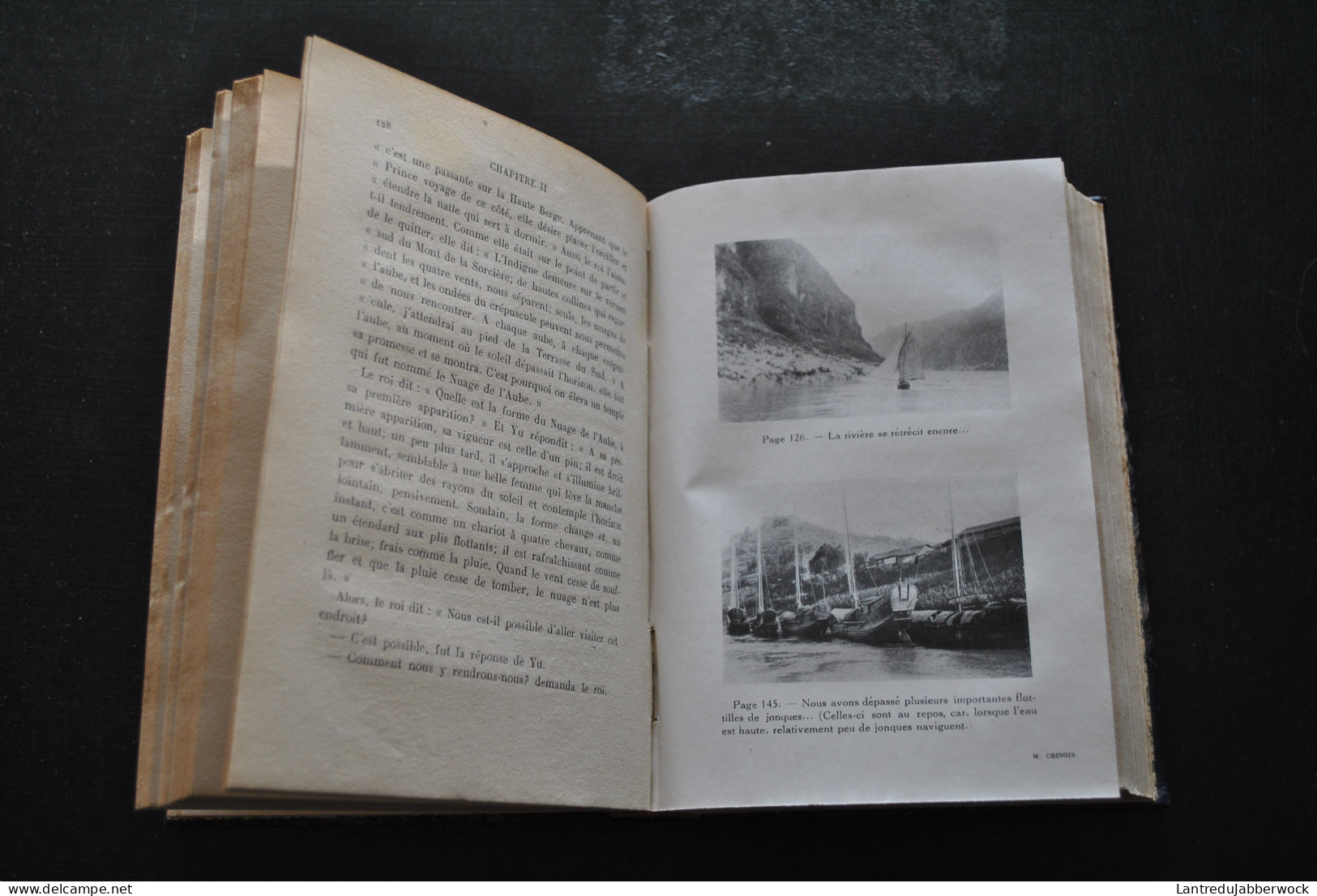 AYSCOUGH Florence ‎Un Miroir chinois A travers la Chine inconnue Librarie Pierre Roger 1926 Reliure cuir Carte rempliée 