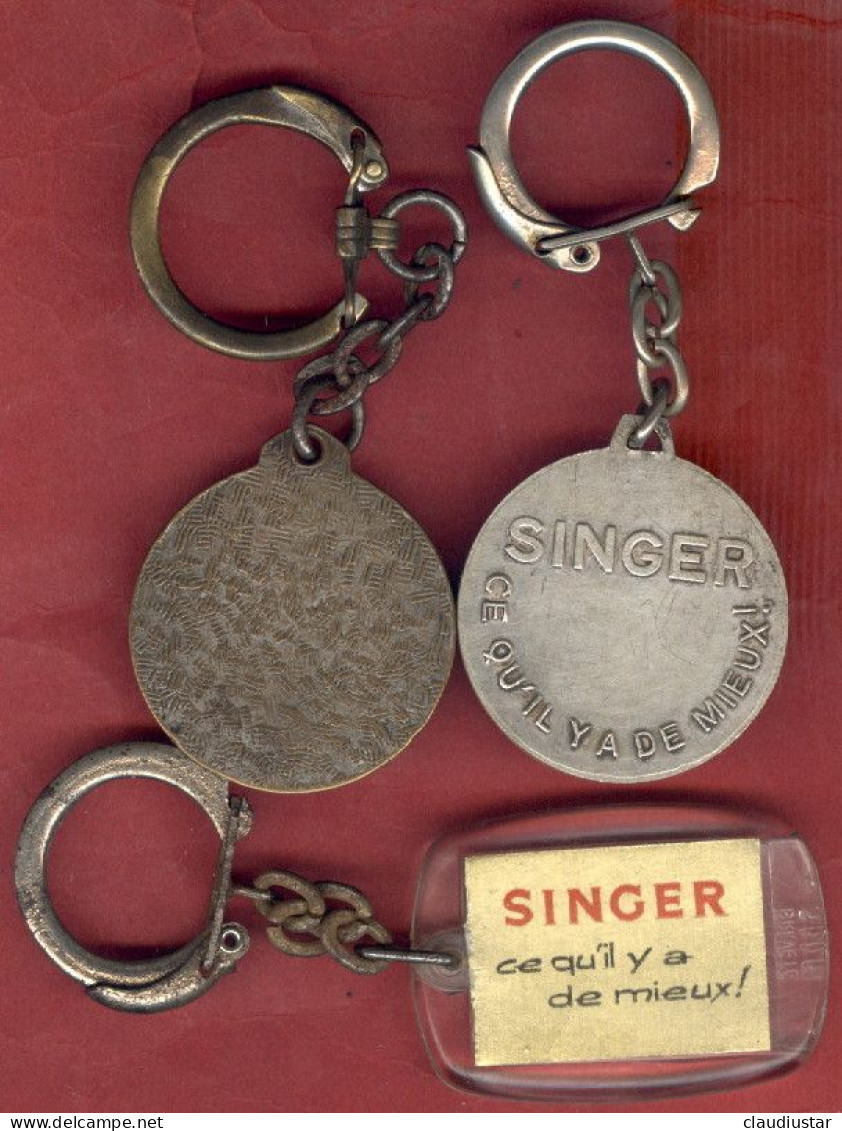 ** LOT  3  PORTE - CLEFS  SINGER ** - Key-rings